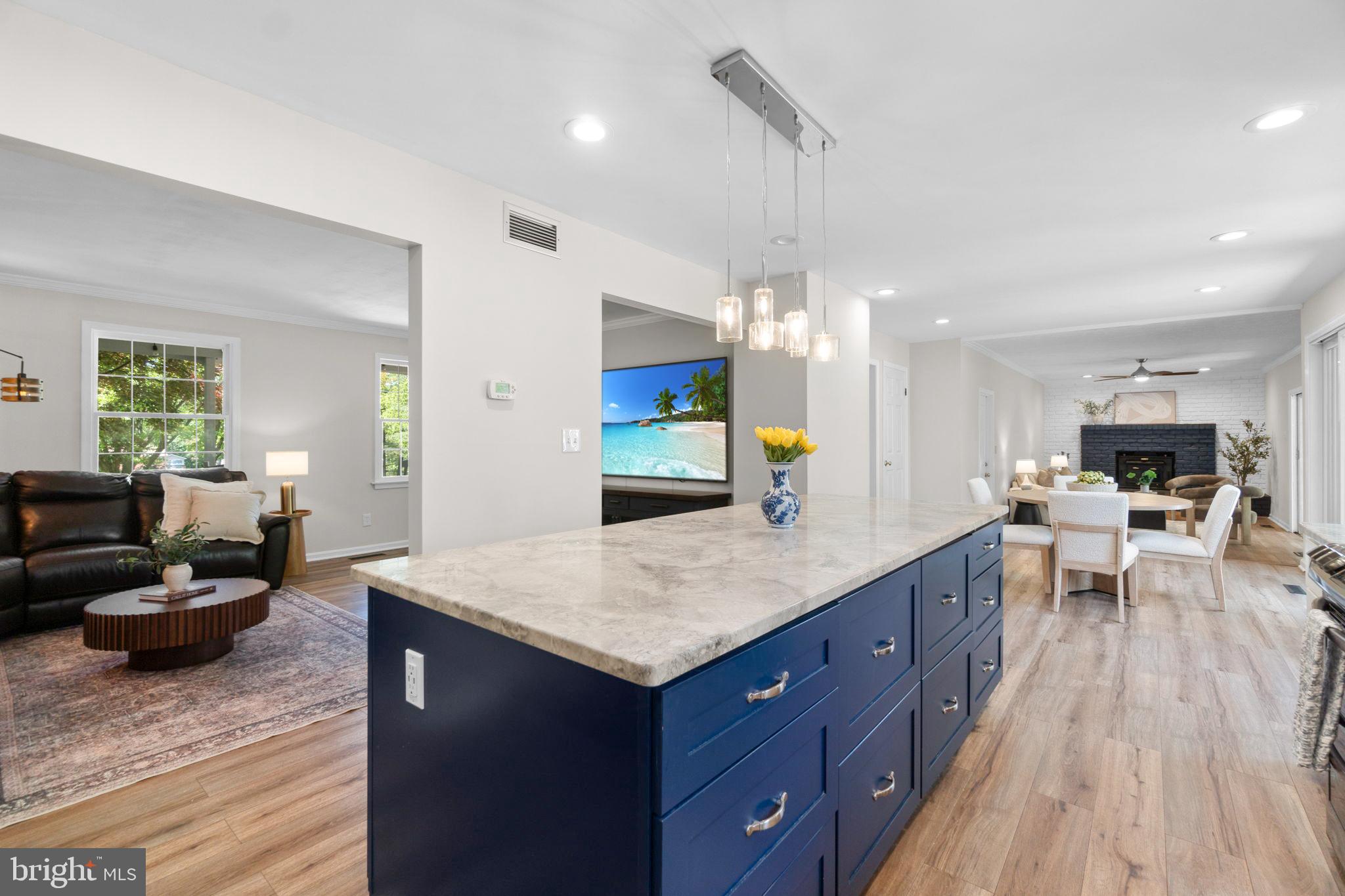 WHITE OAK ESTATES - Residential