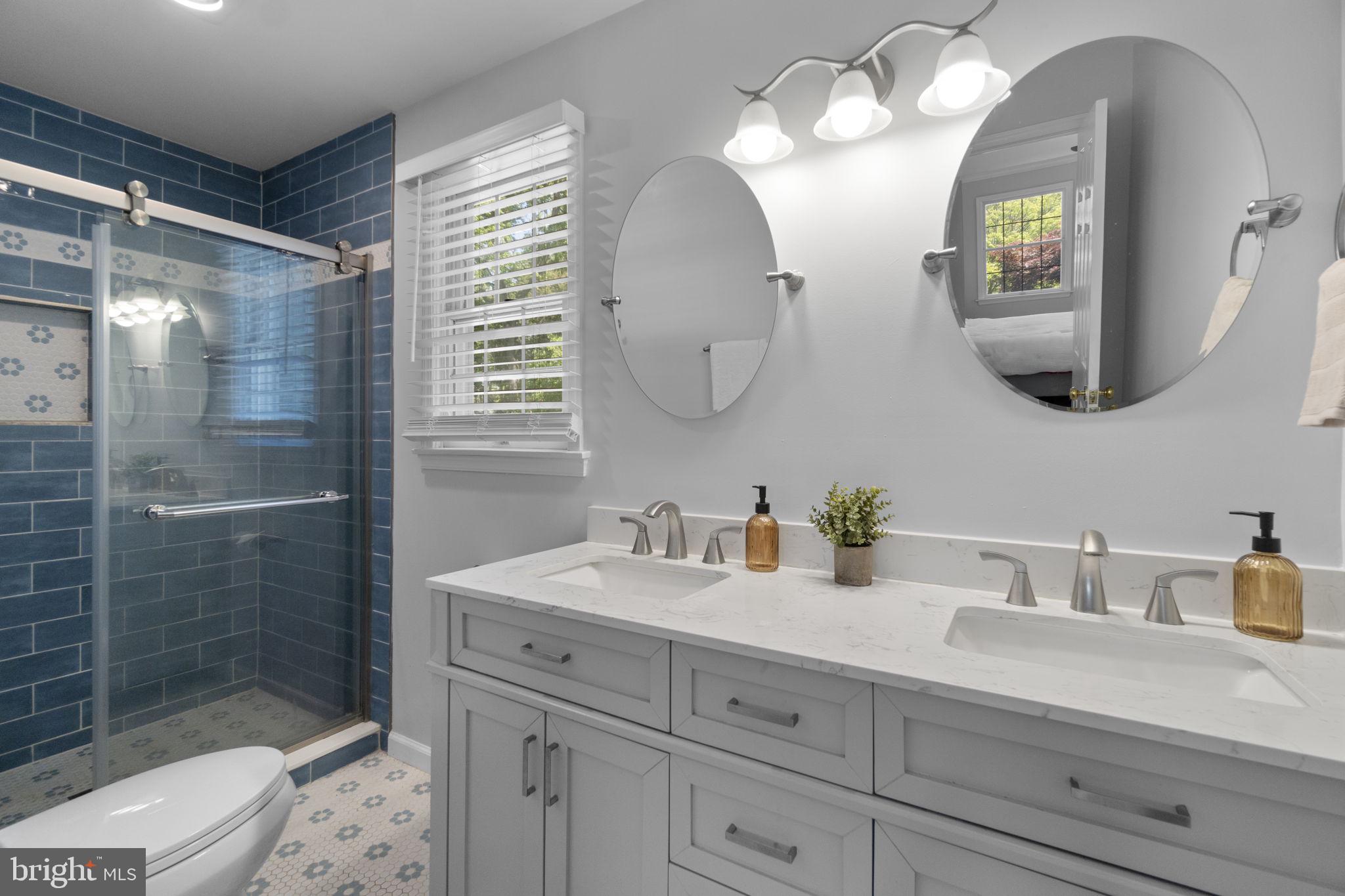 WHITE OAK ESTATES - Residential