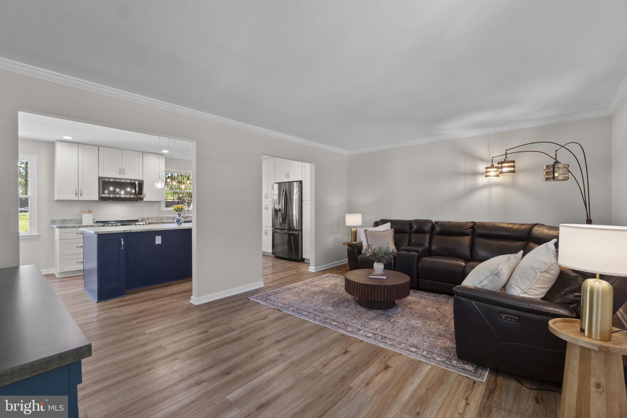 WHITE OAK ESTATES - Residential