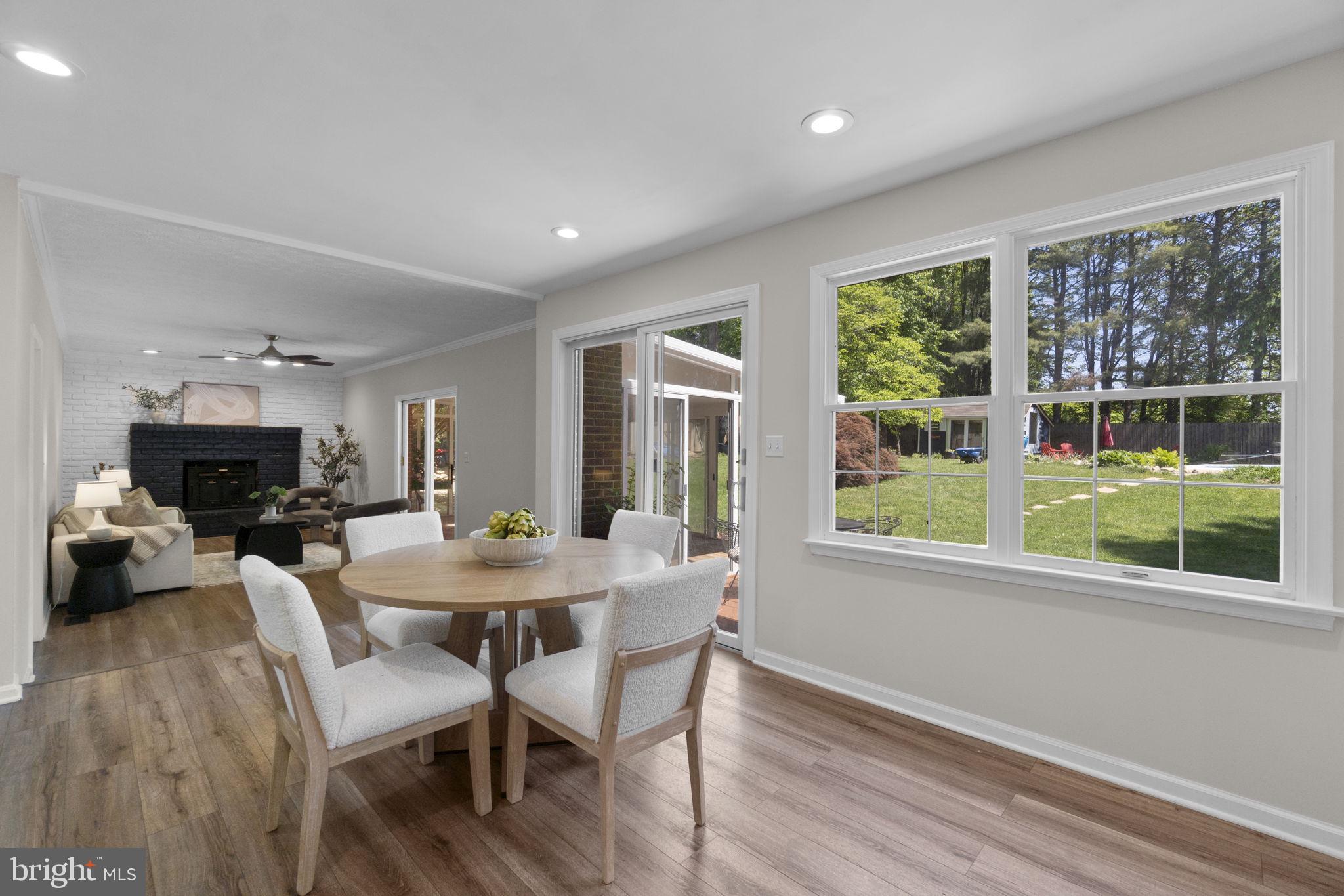 WHITE OAK ESTATES - Residential