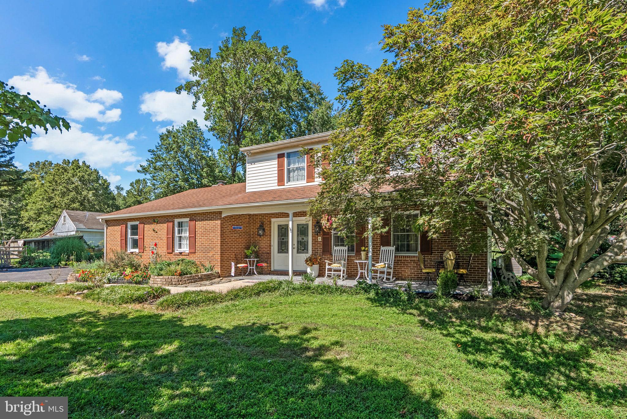 WHITE OAK ESTATES - Residential
