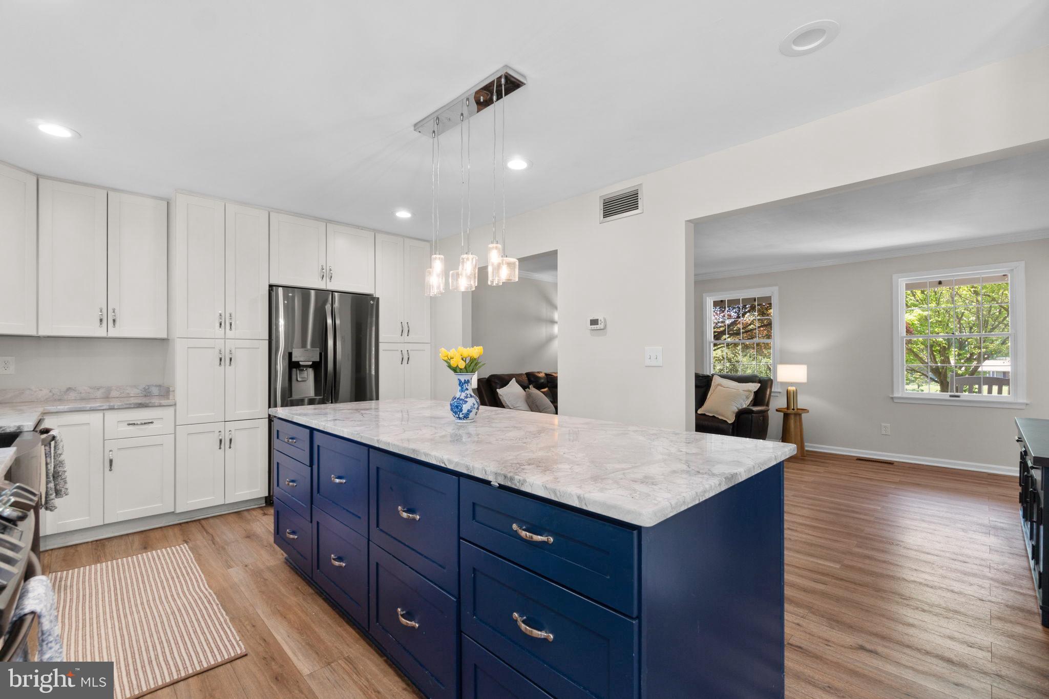 WHITE OAK ESTATES - Residential