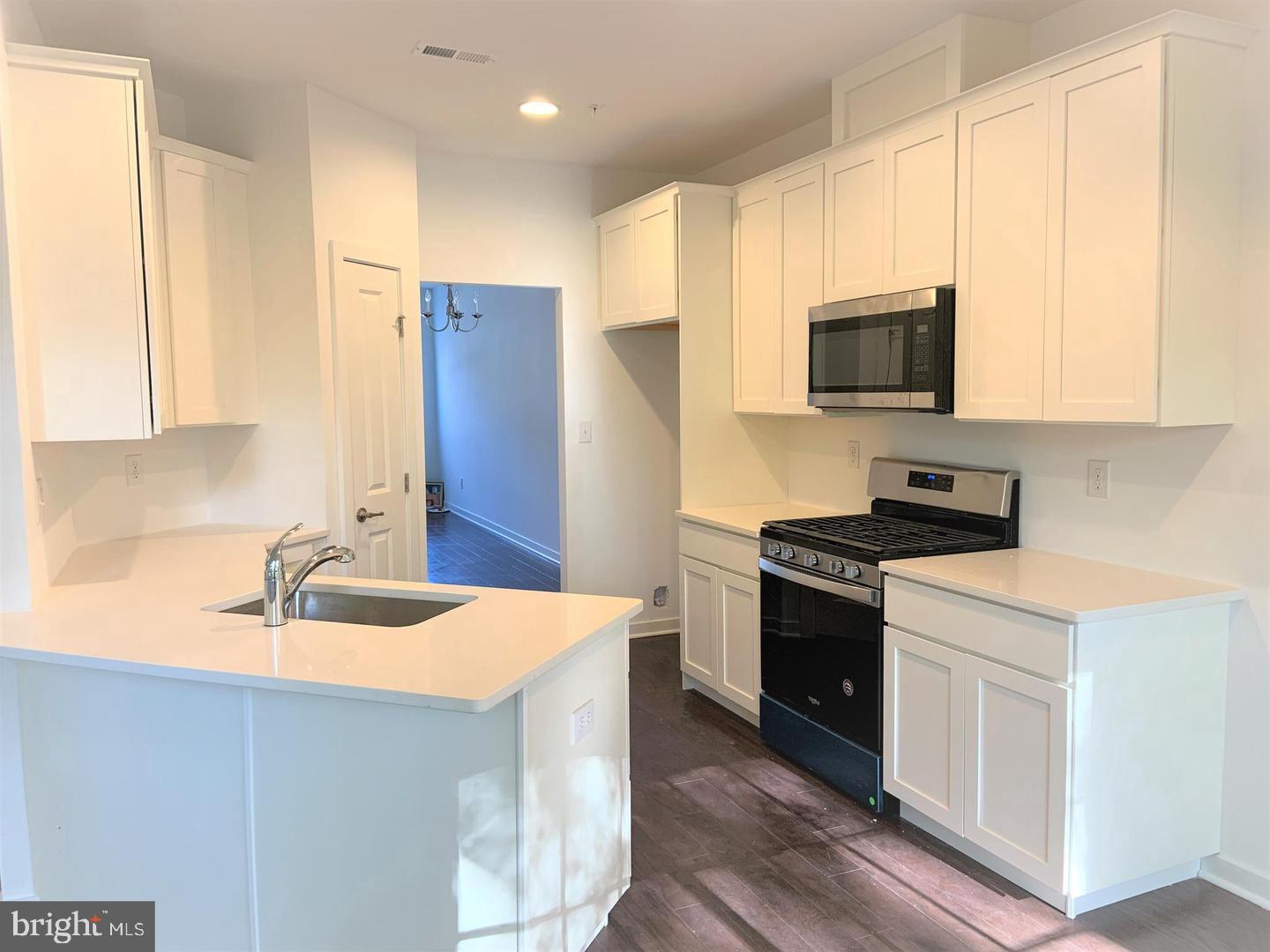 ENCLAVE AT BELL TAVERN - Residential Lease