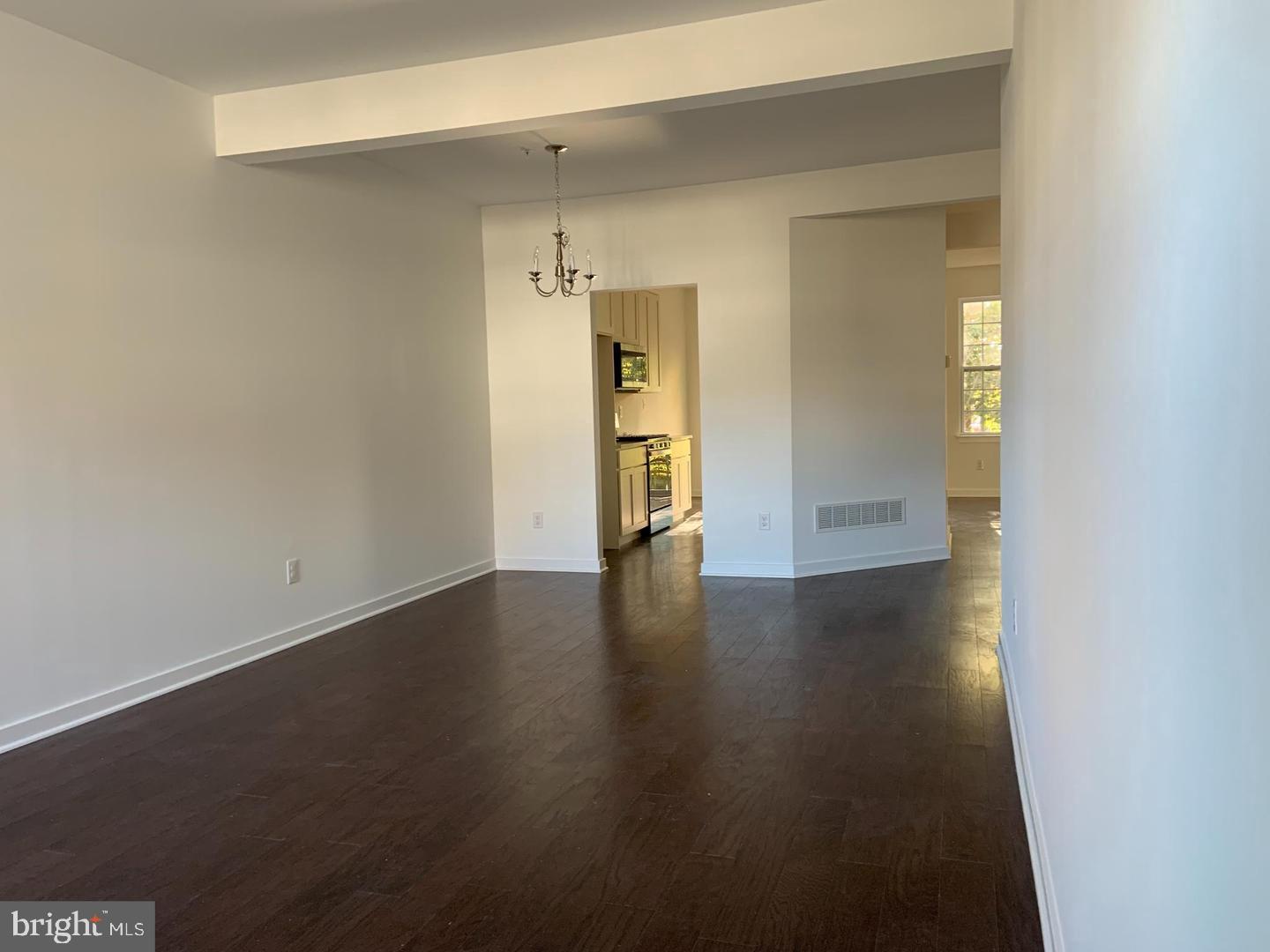 ENCLAVE AT BELL TAVERN - Residential Lease