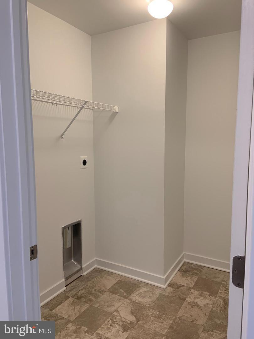 ENCLAVE AT BELL TAVERN - Residential Lease