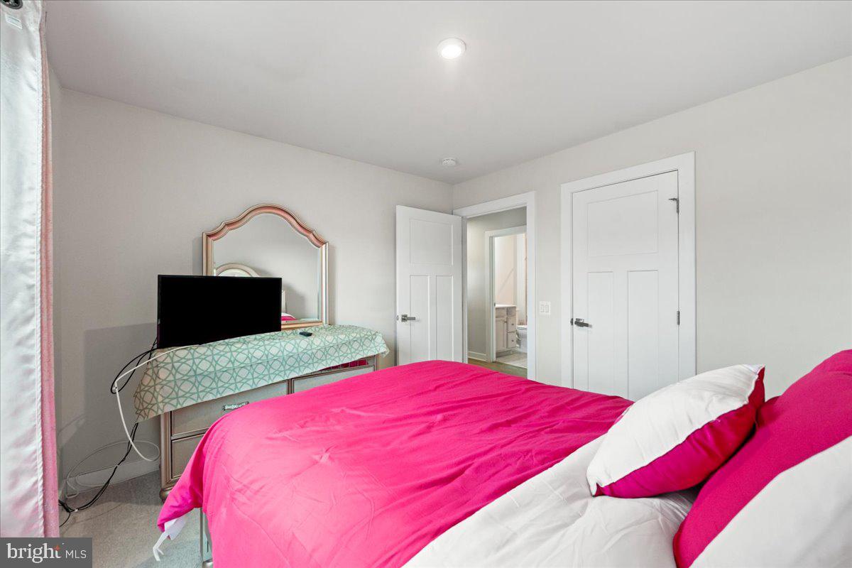 KESWICK - Residential