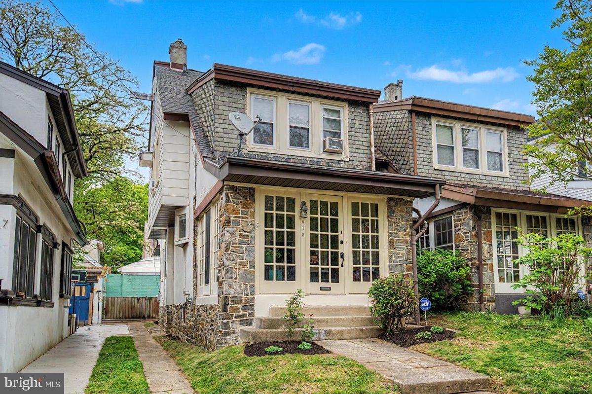 815 W NINETEENTH STREET
