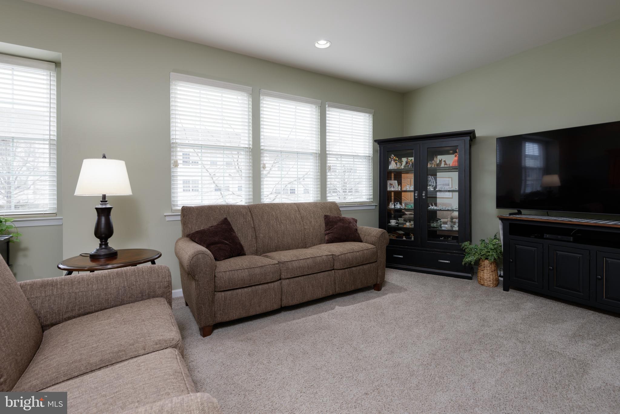 MEWS AT BAILEY STATION - Residential