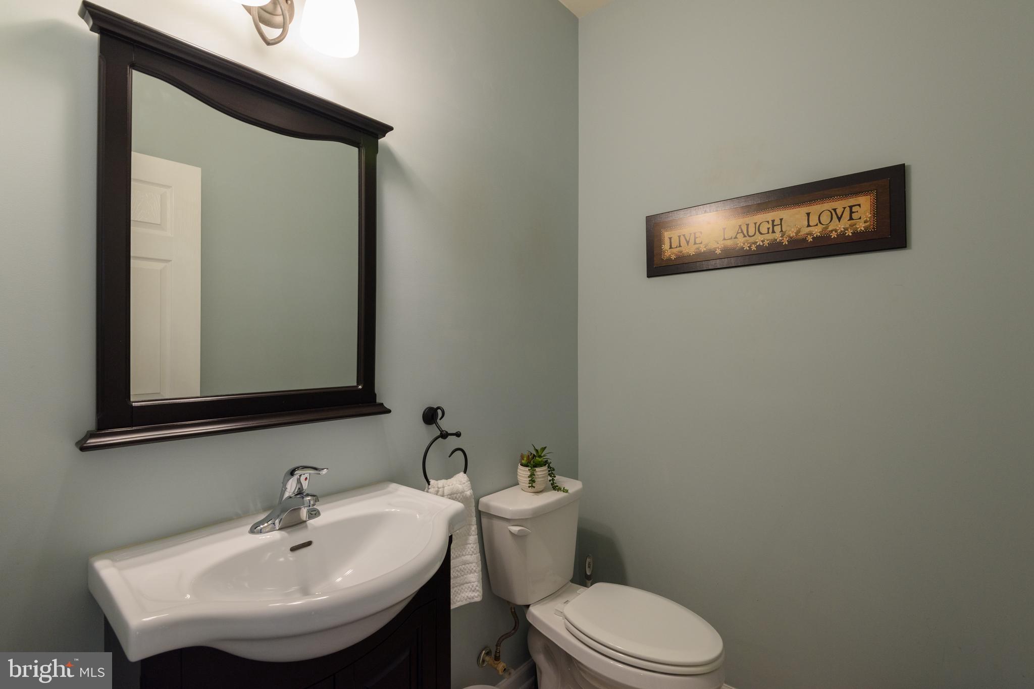 MEWS AT BAILEY STATION - Residential