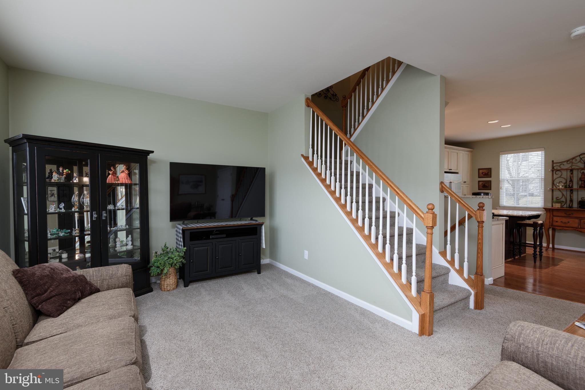 MEWS AT BAILEY STATION - Residential