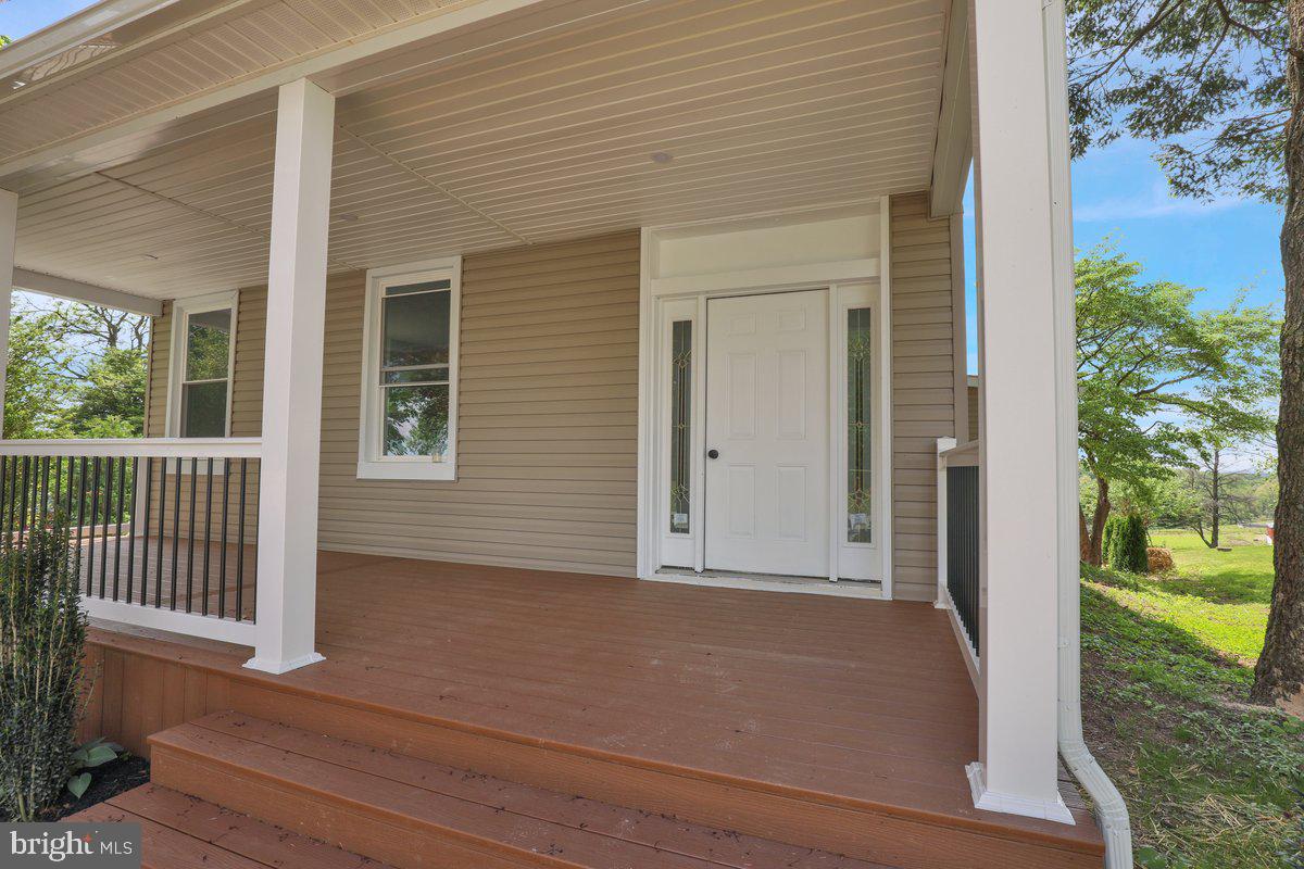 1142 RIVER ROAD