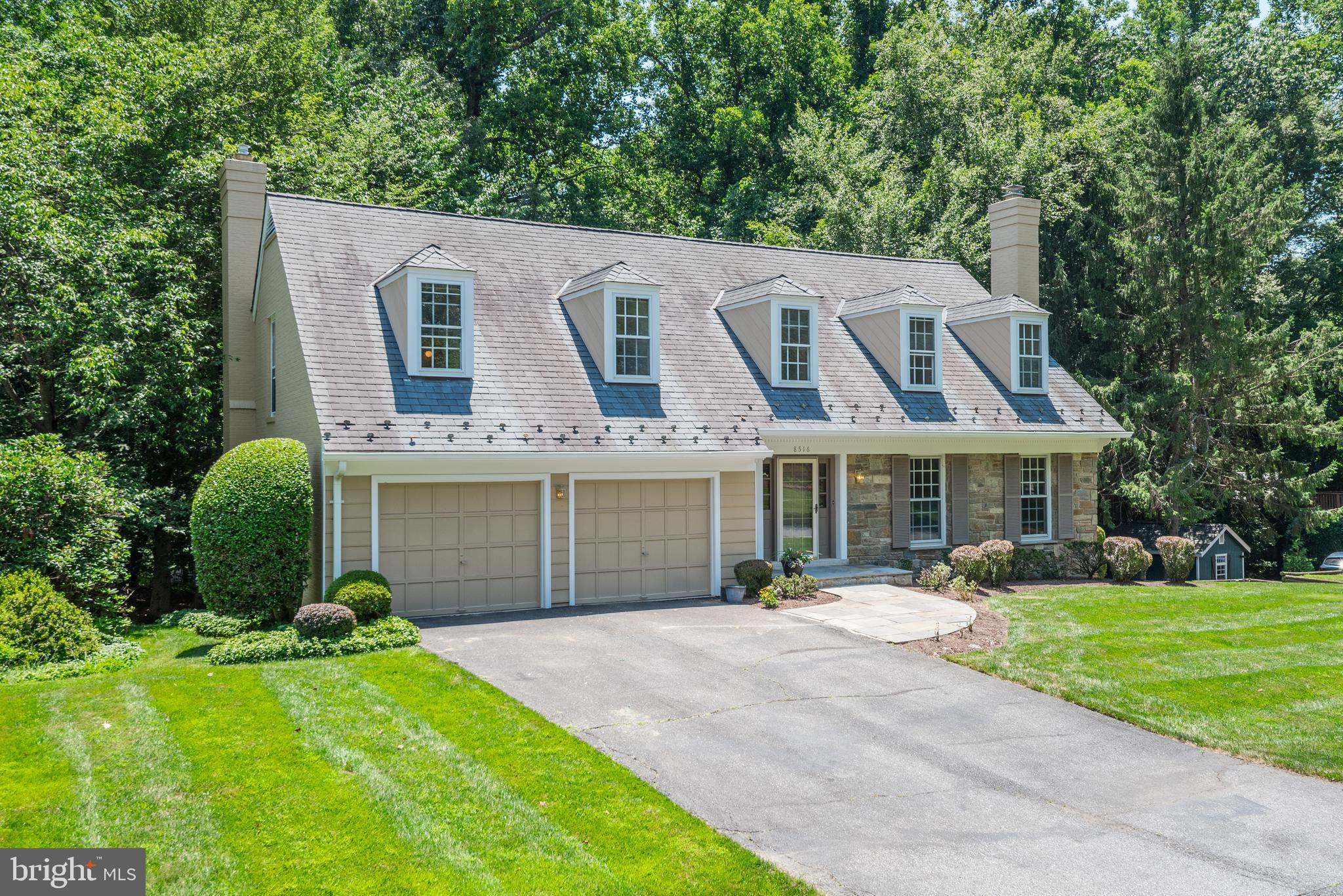 WINDSOR HILLS - Residential