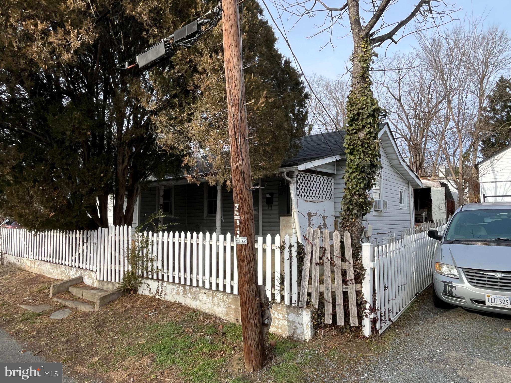 VINEGAR HILL - Residential