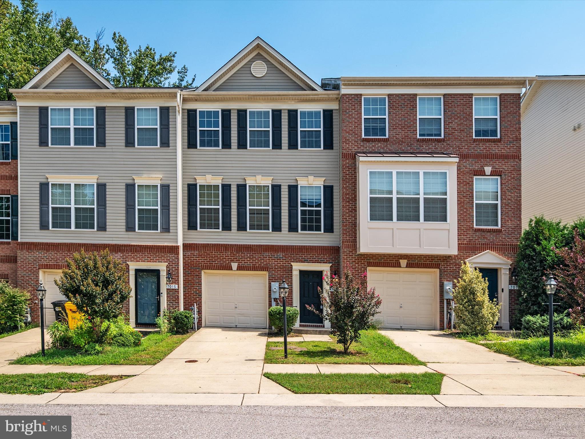7013 DANNFIELD COURT