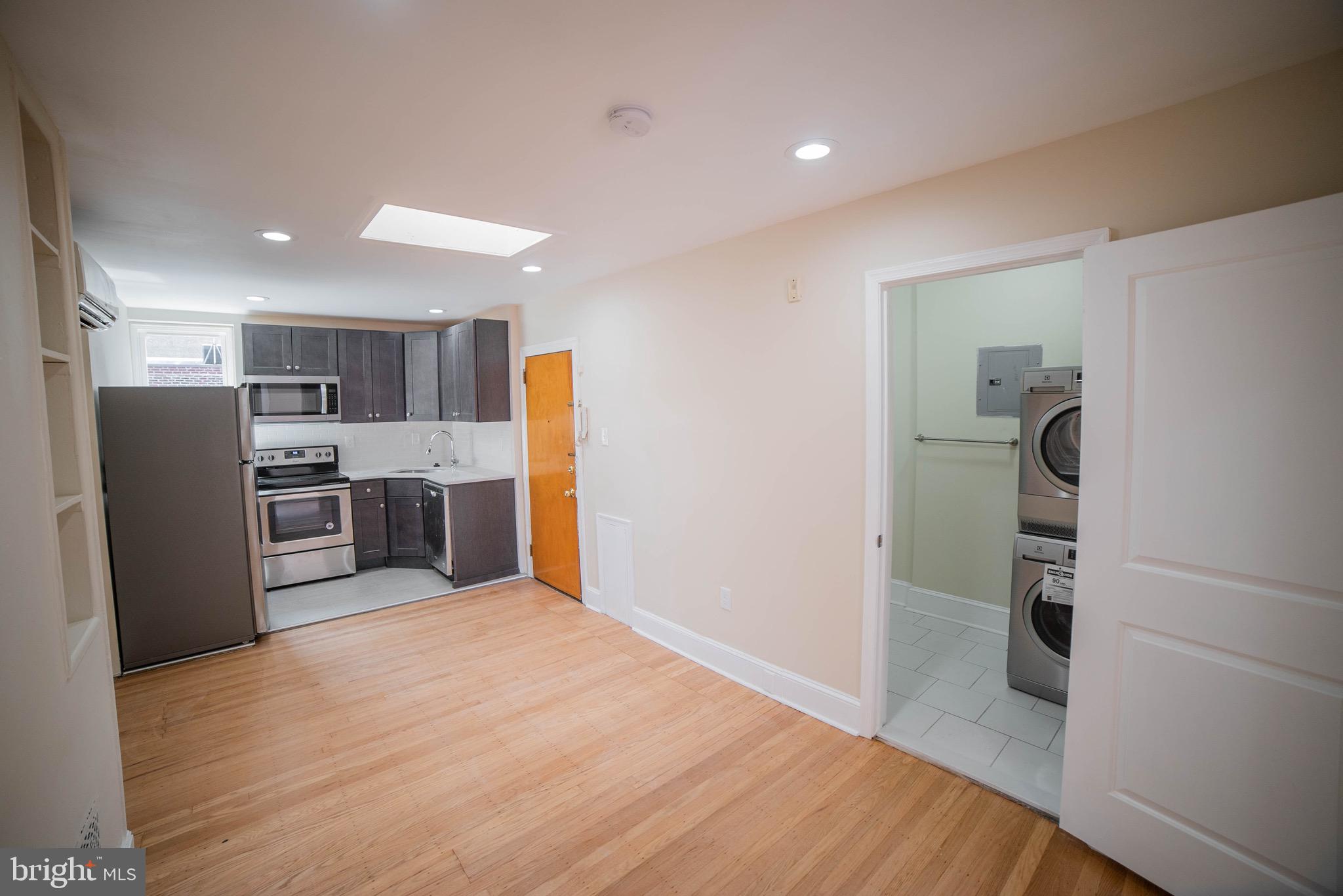 257 S 21ST STREET 3F