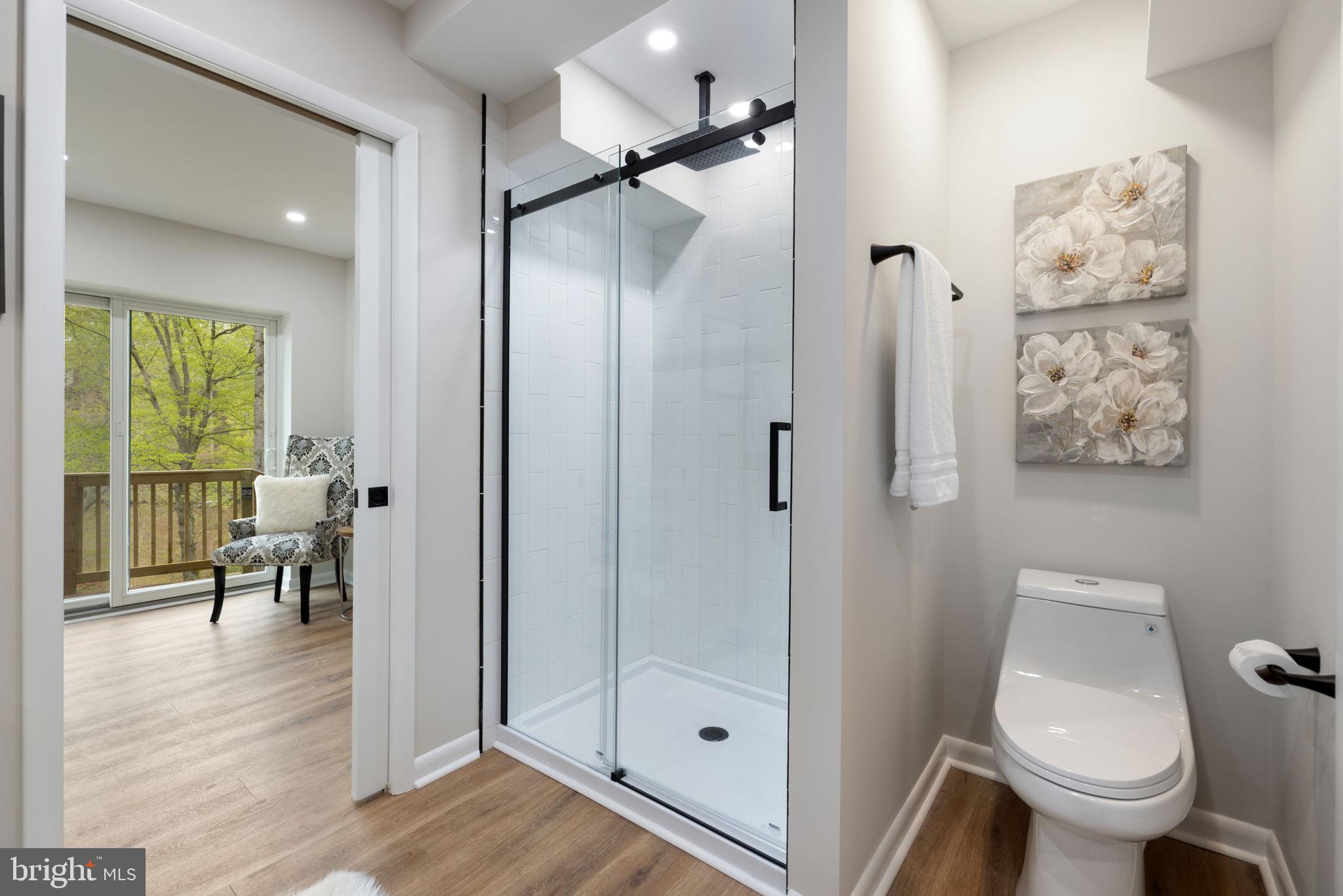 OCCOQUAN FOREST - Residential