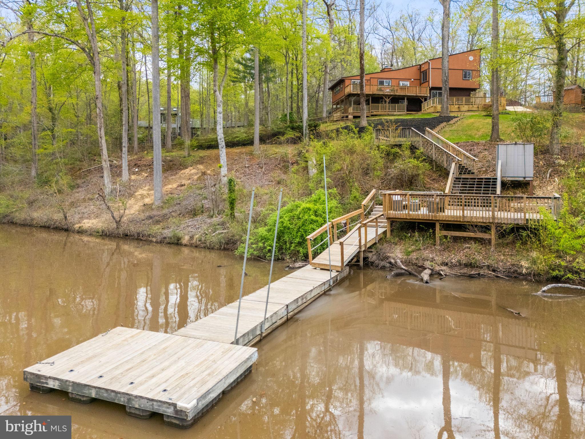 6209 BLOSSOM LANE