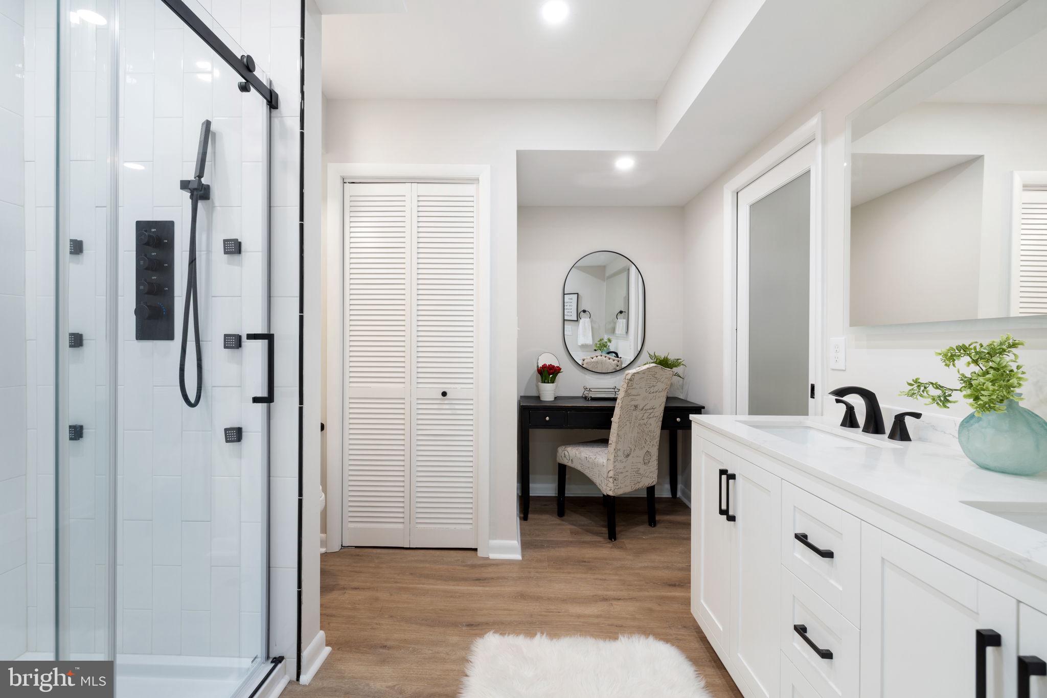 OCCOQUAN FOREST - Residential