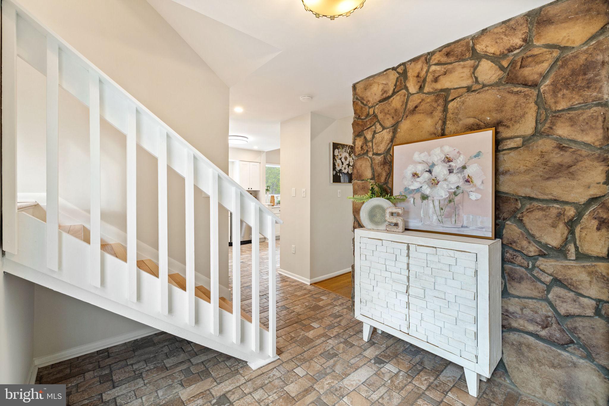 OCCOQUAN FOREST - Residential