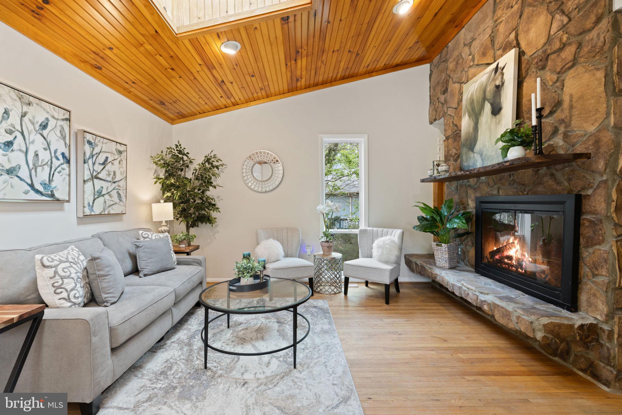 OCCOQUAN FOREST - Residential