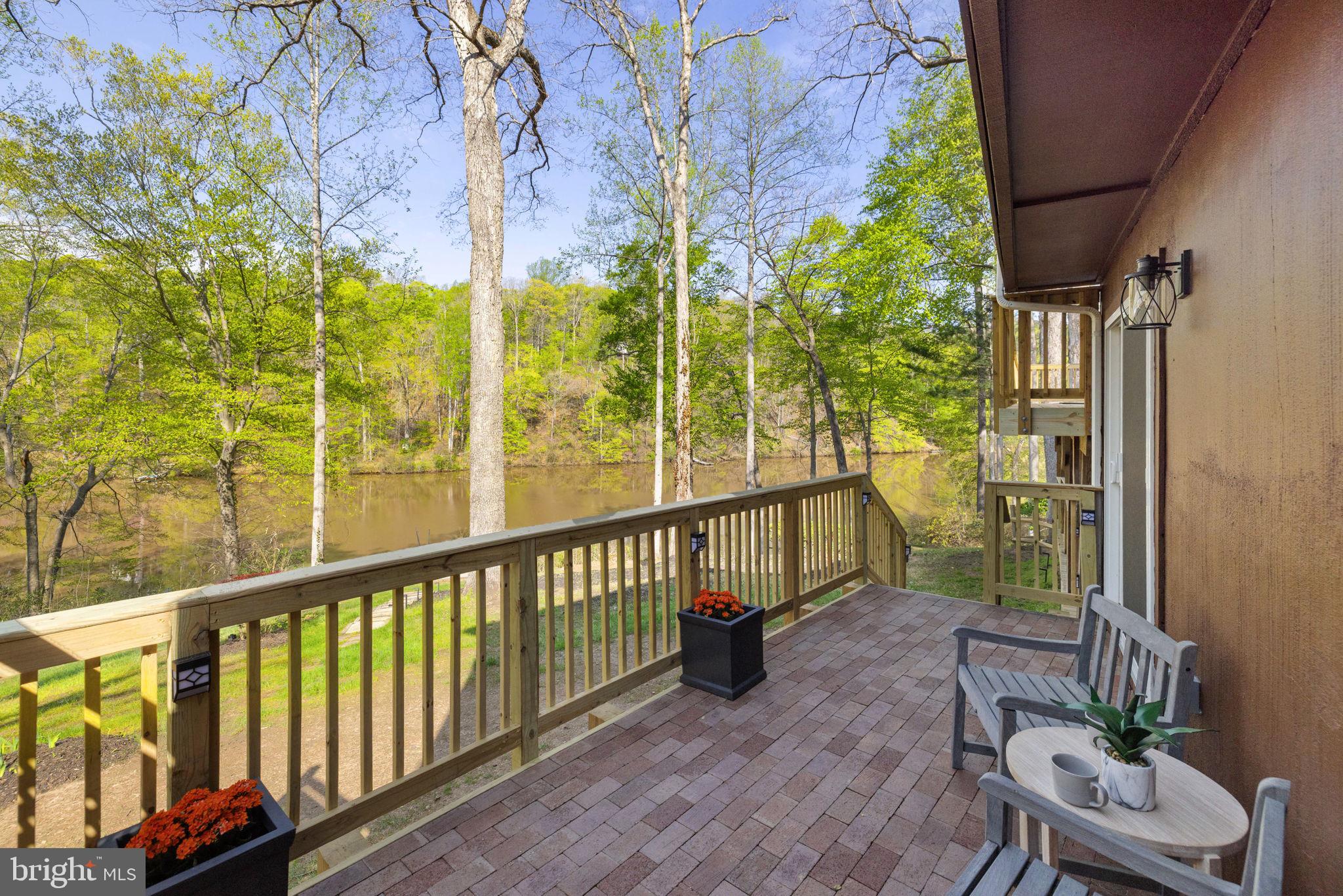 OCCOQUAN FOREST - Residential