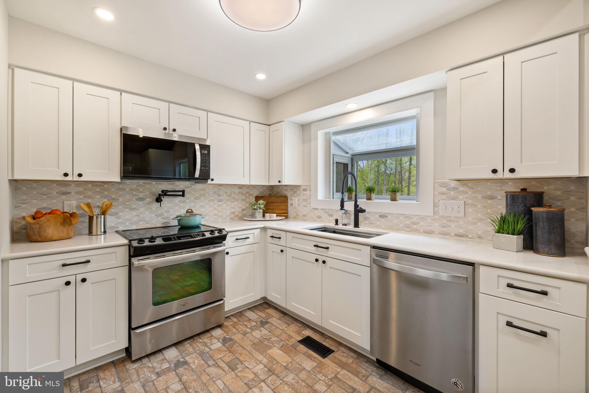 OCCOQUAN FOREST - Residential