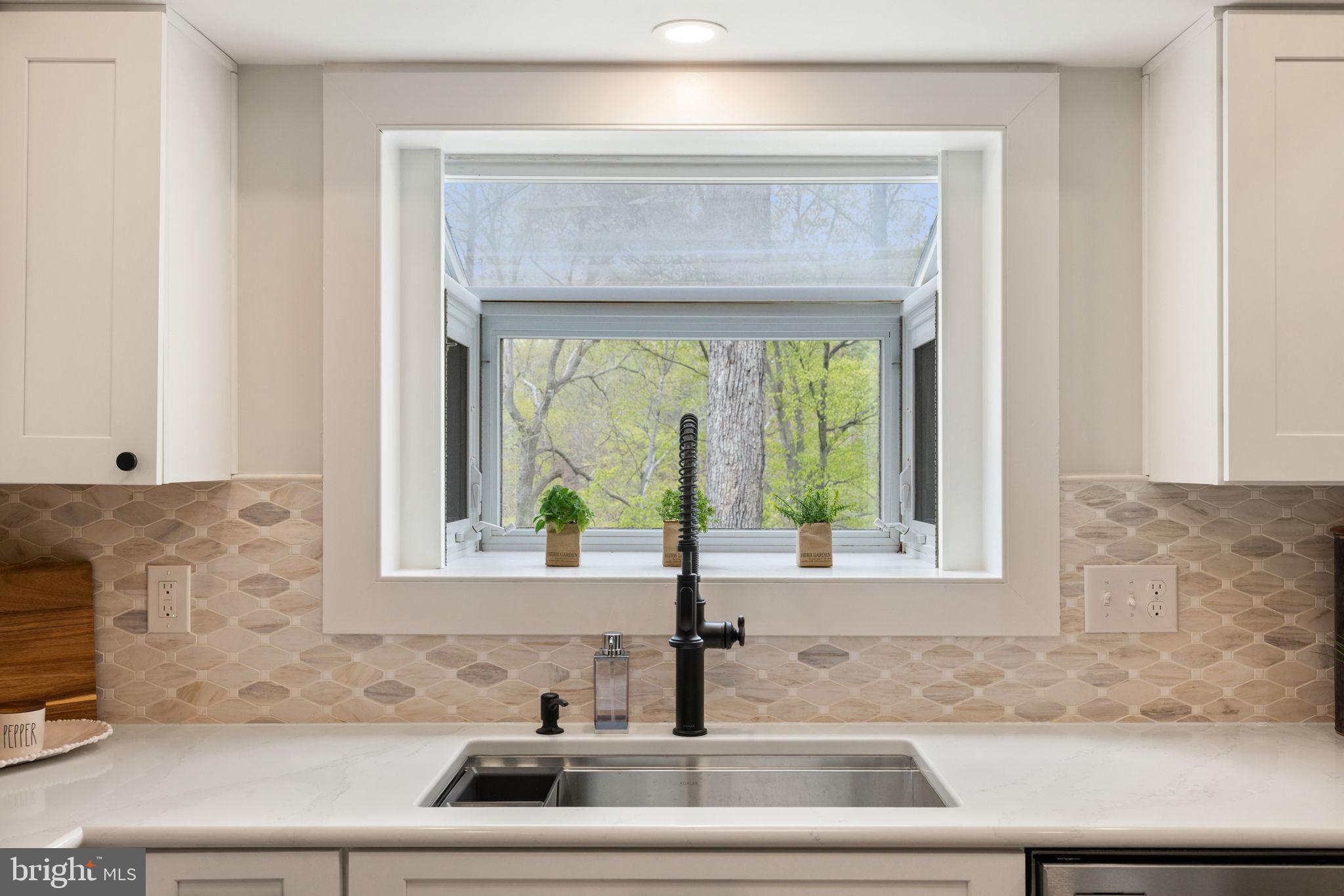 OCCOQUAN FOREST - Residential