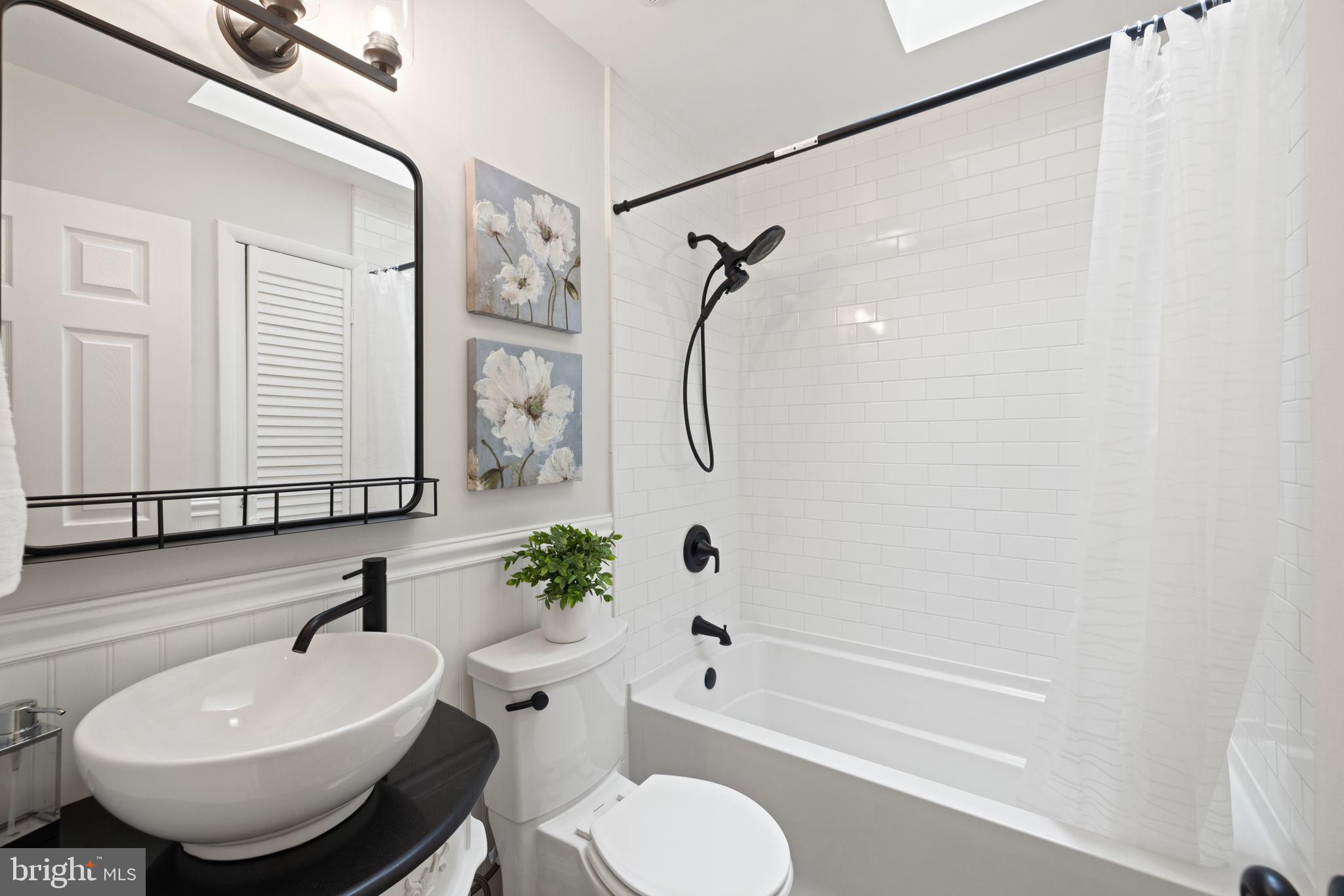 OCCOQUAN FOREST - Residential