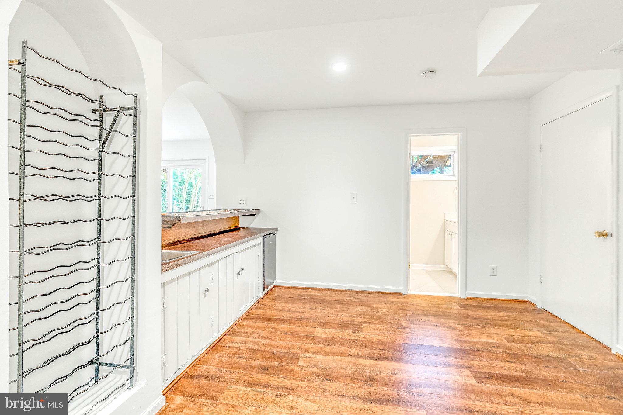 FOX HERITAGE - Residential Lease