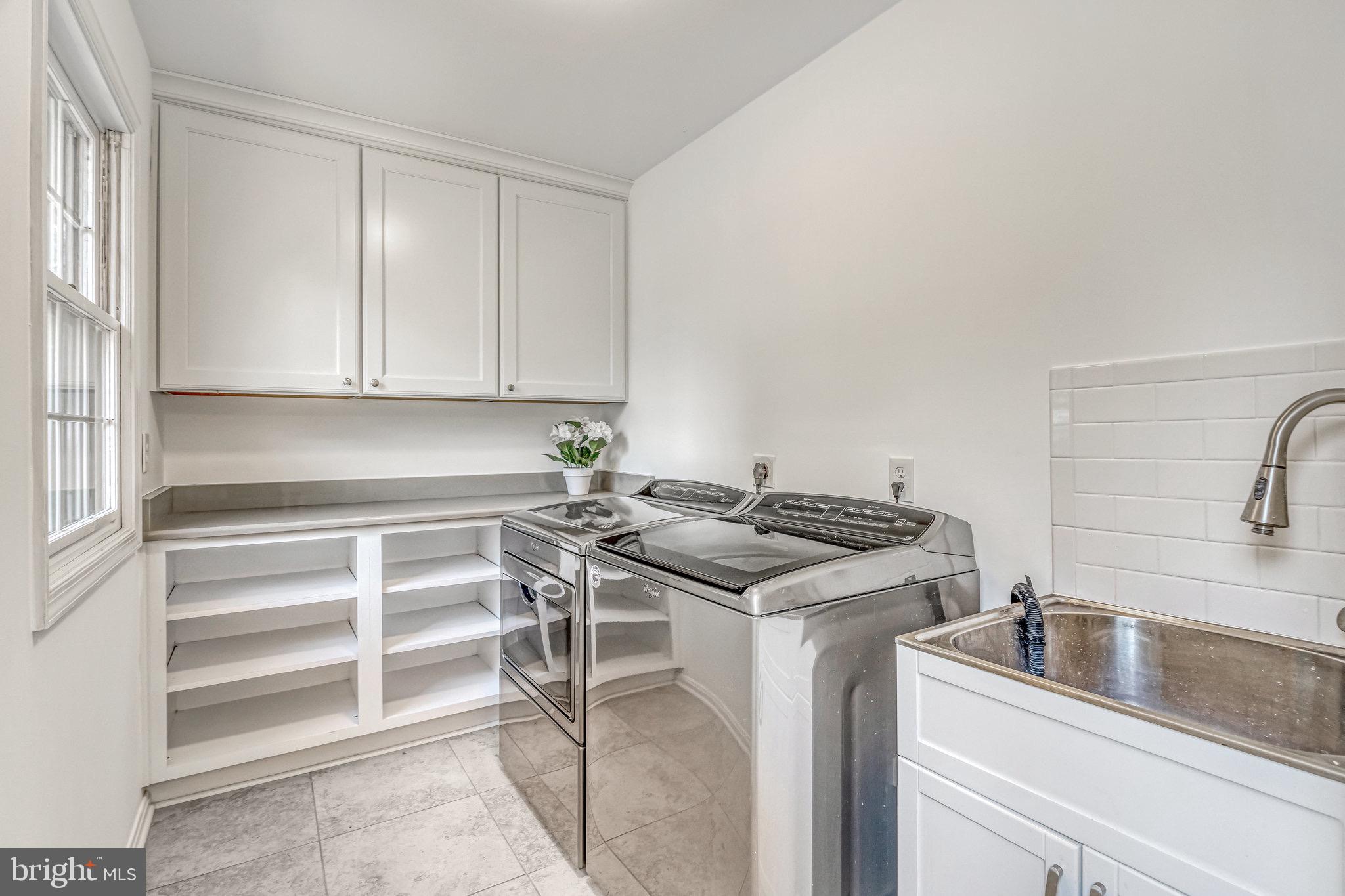 FOX HERITAGE - Residential Lease