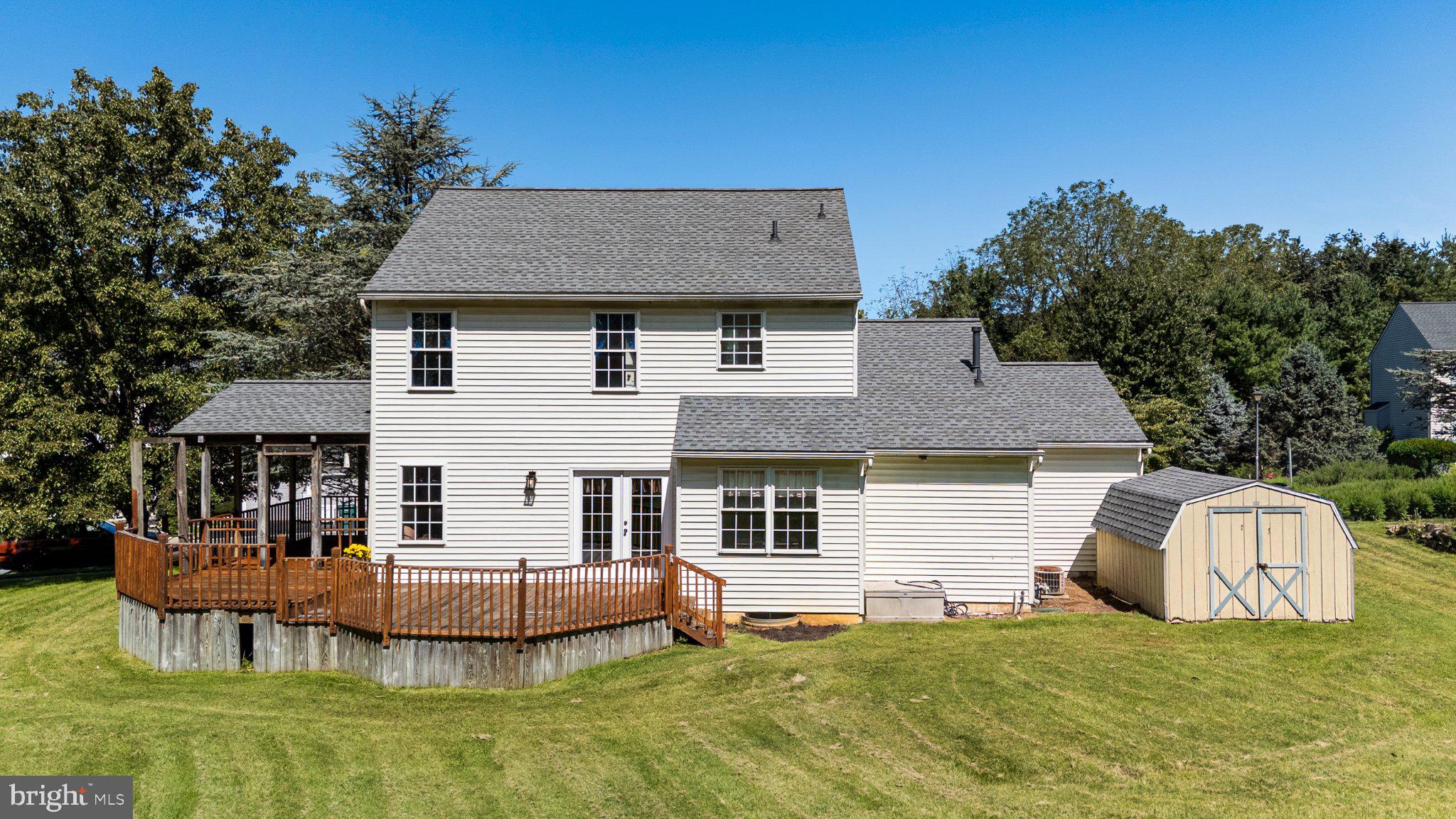 17 QUARRY VIEW DRIVE