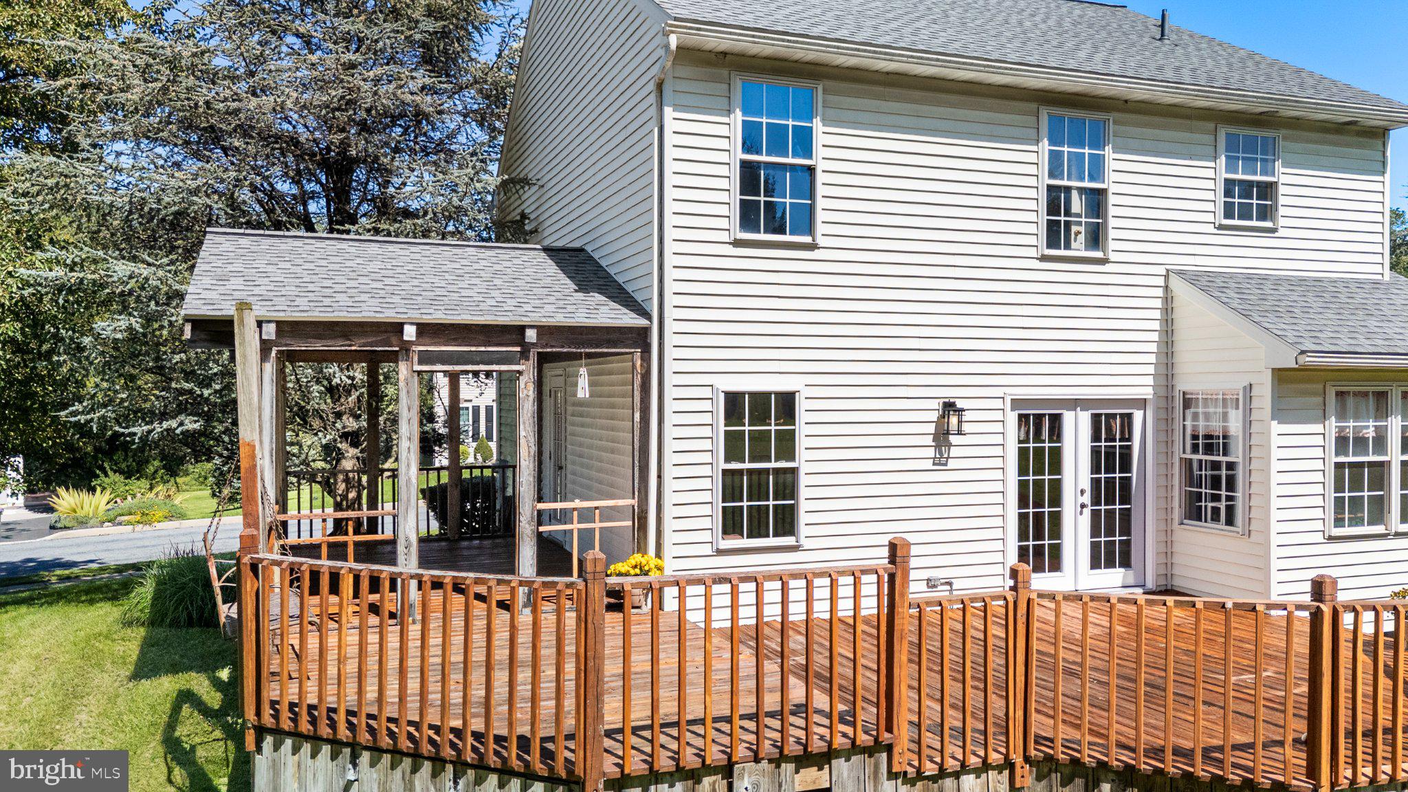 17 QUARRY VIEW DRIVE
