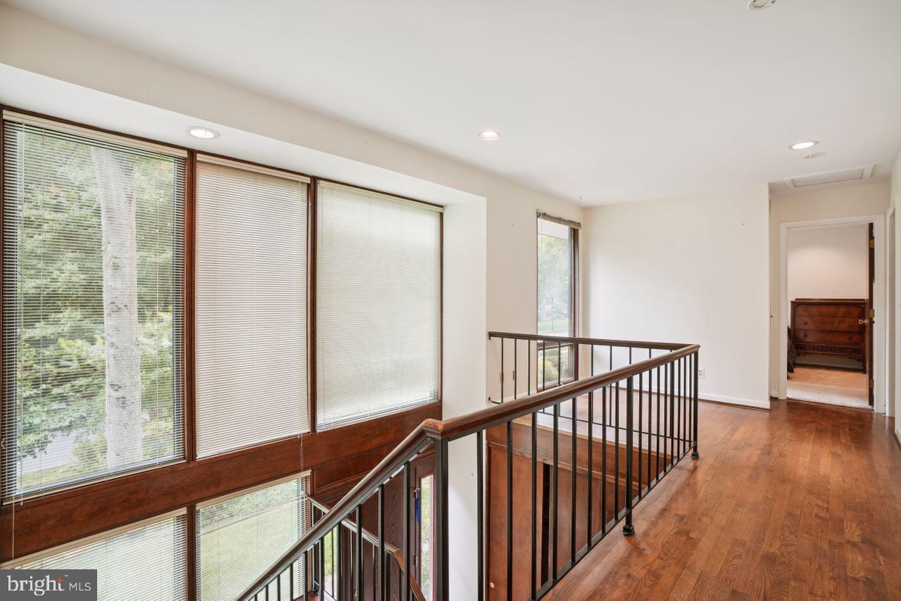 LONGFELLOW - Residential