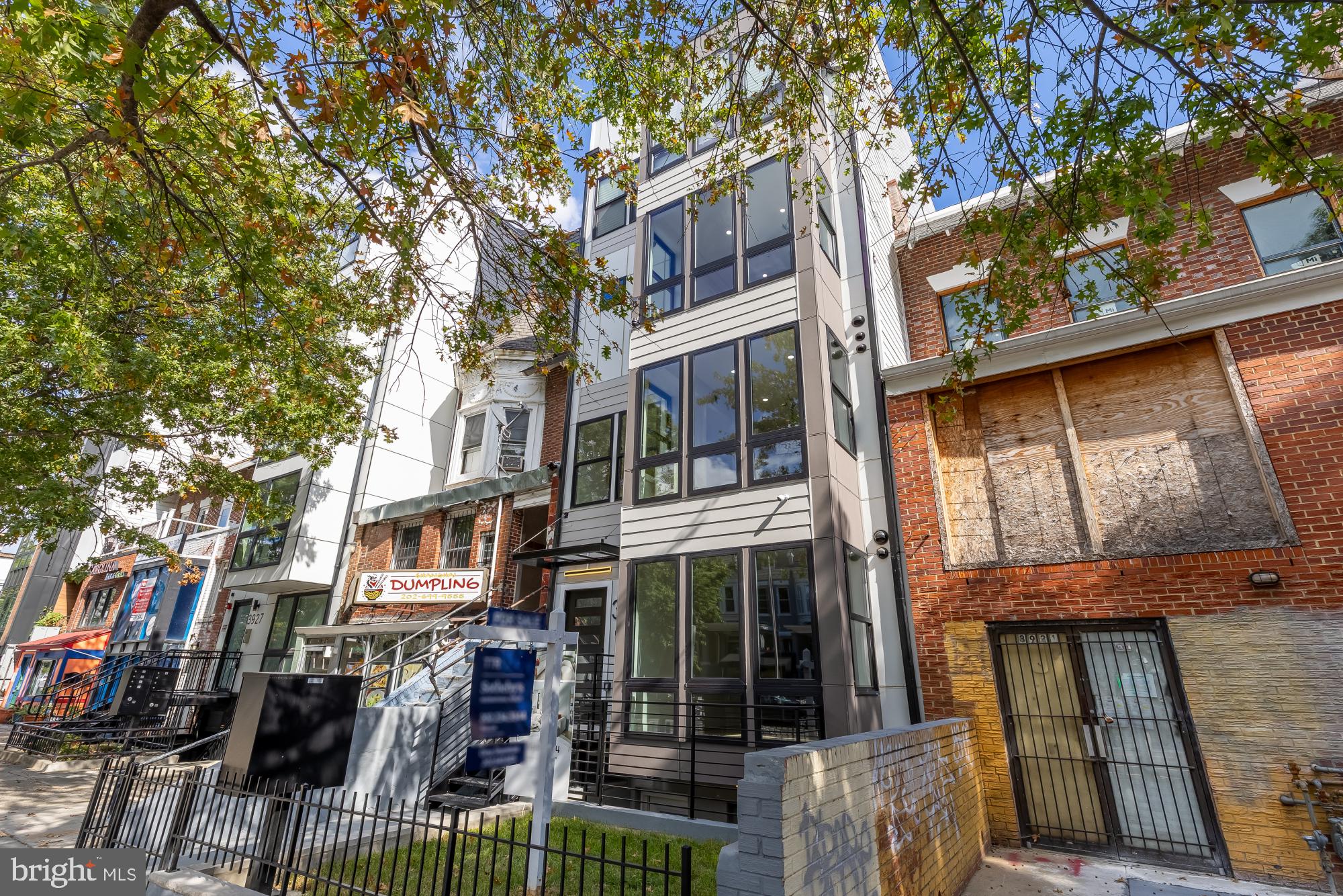 3923 14TH STREET NW 4