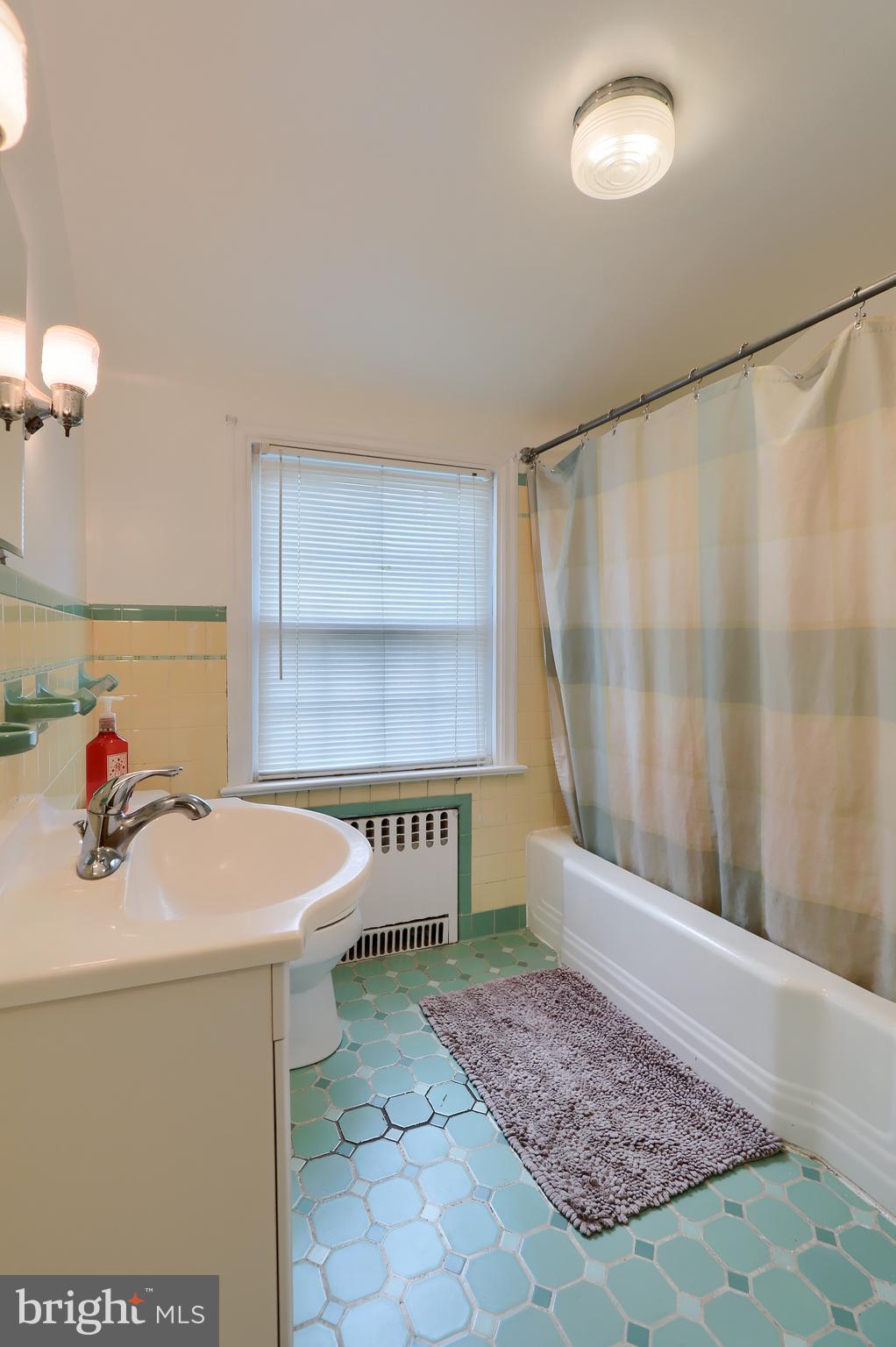 WEST RIDGE - Residential