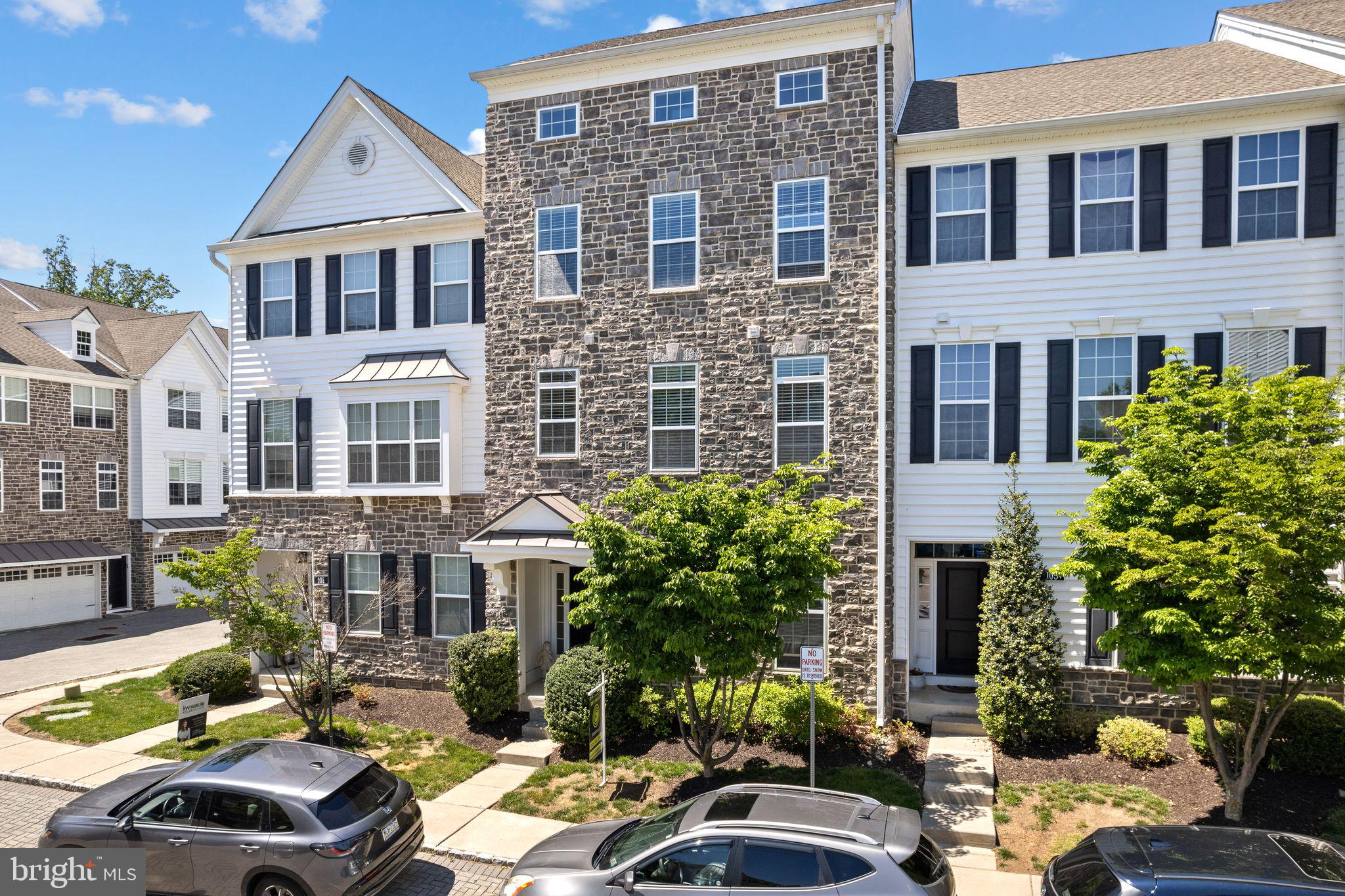 RAVENSCLIFF - Residential