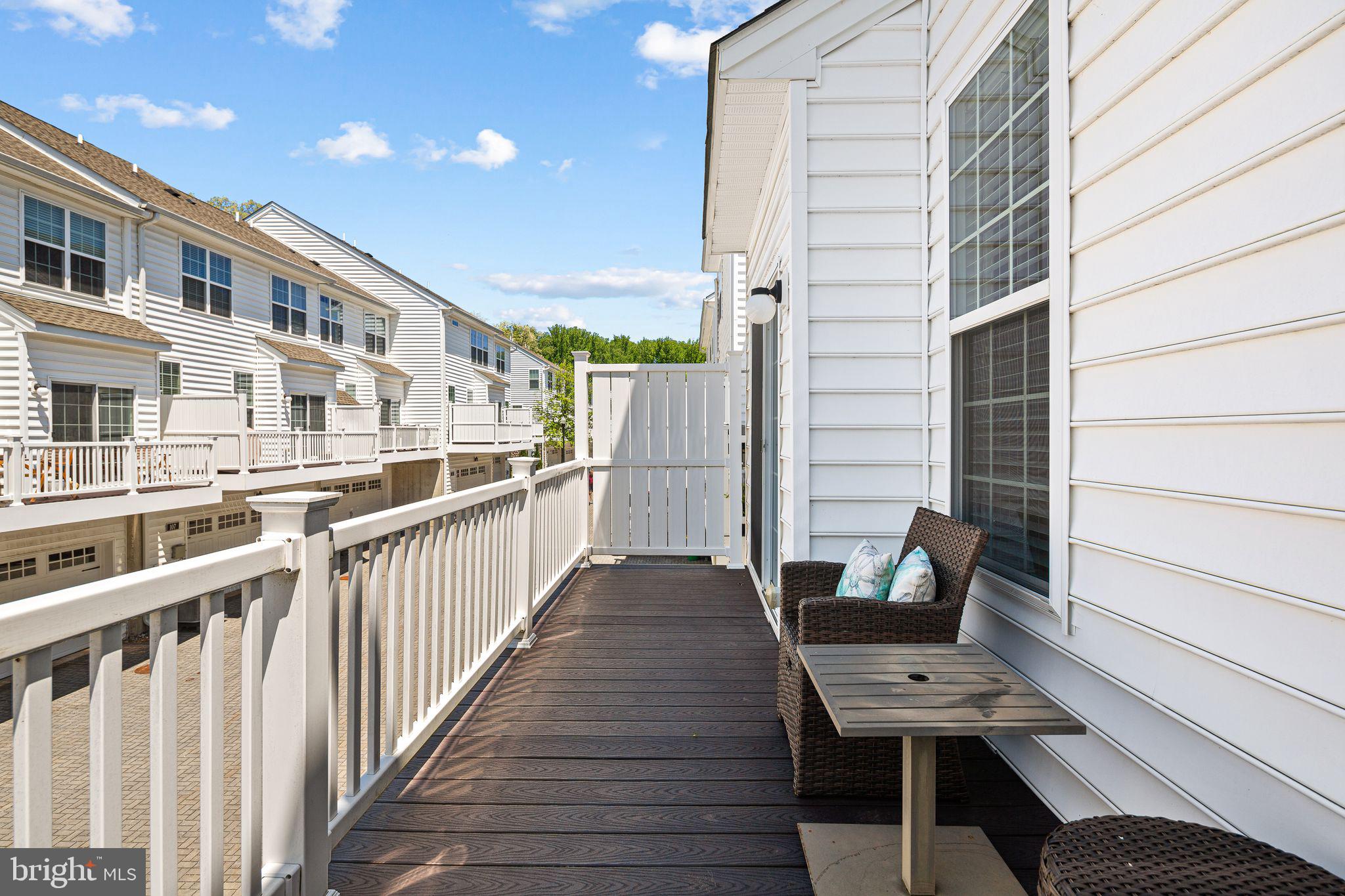 RAVENSCLIFF - Residential