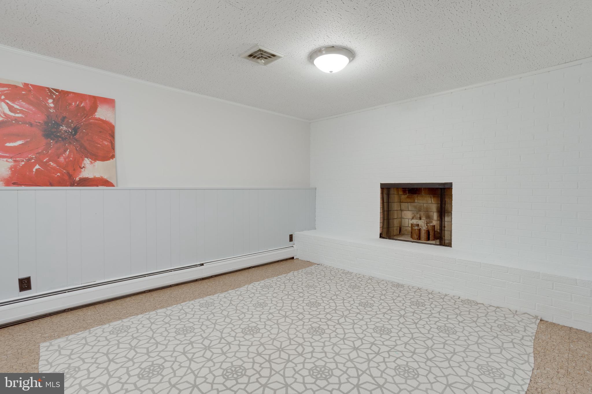 WOODS OF ILDA - Residential