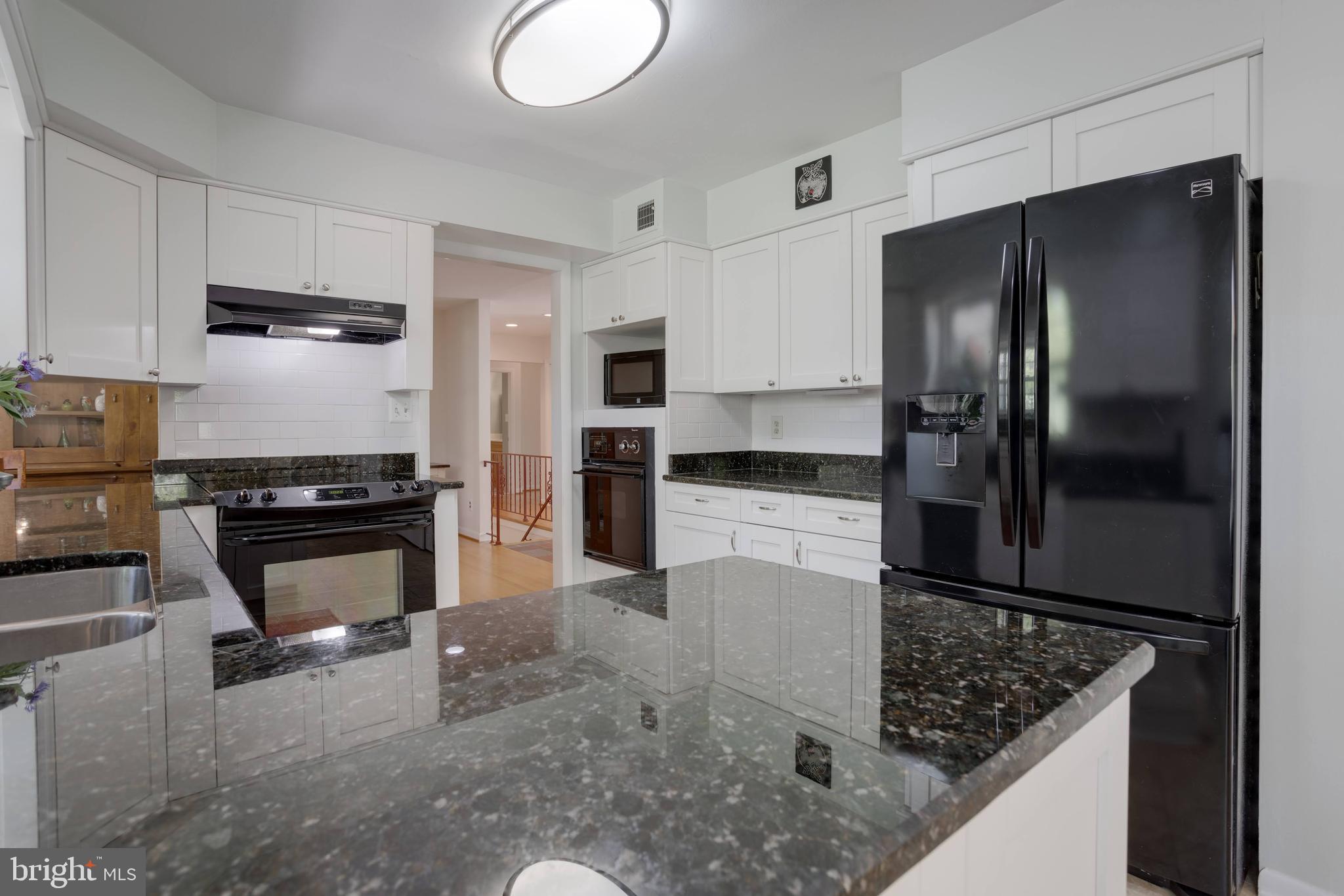 WOODS OF ILDA - Residential