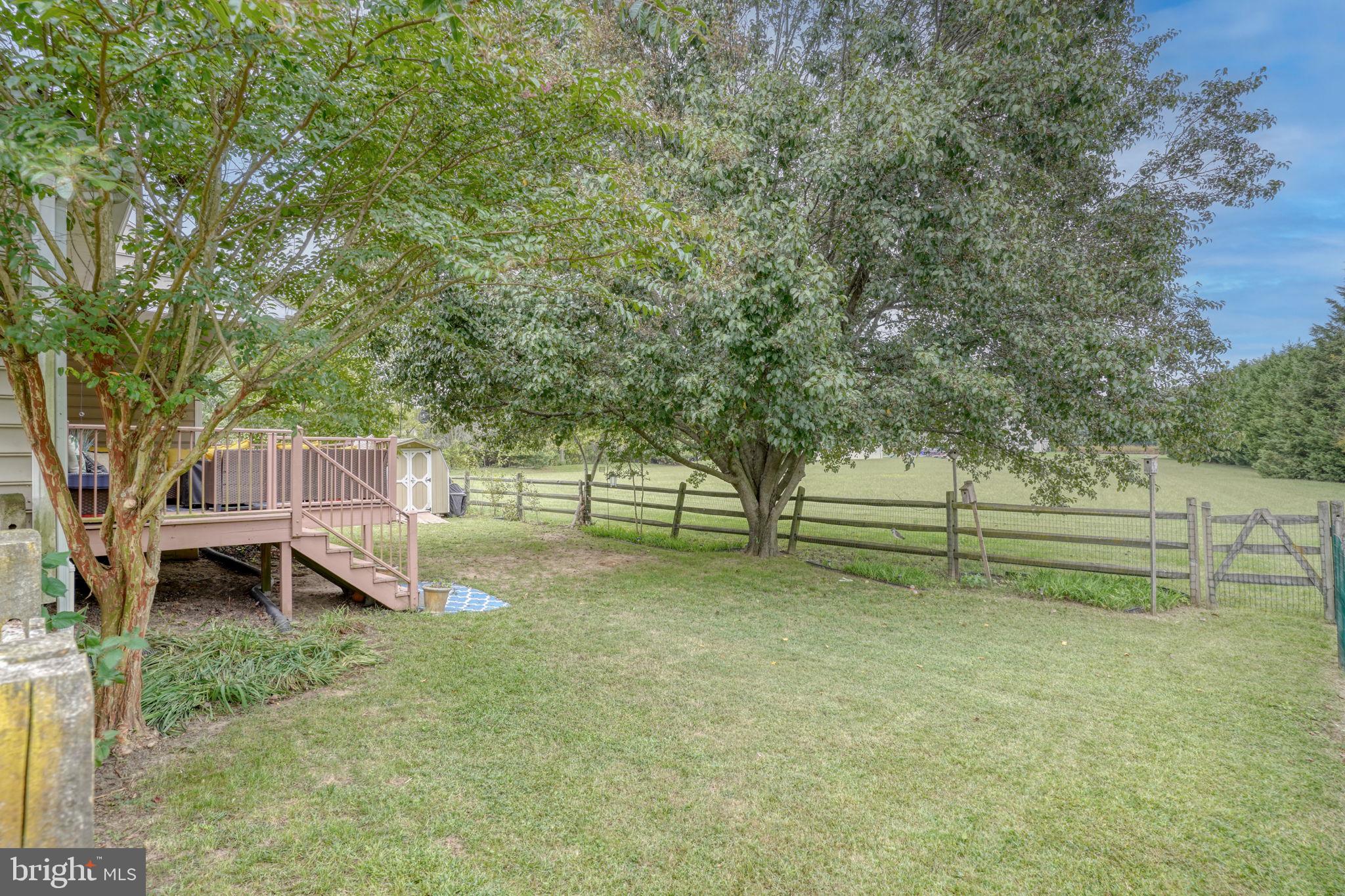 120 N LANDING DRIVE