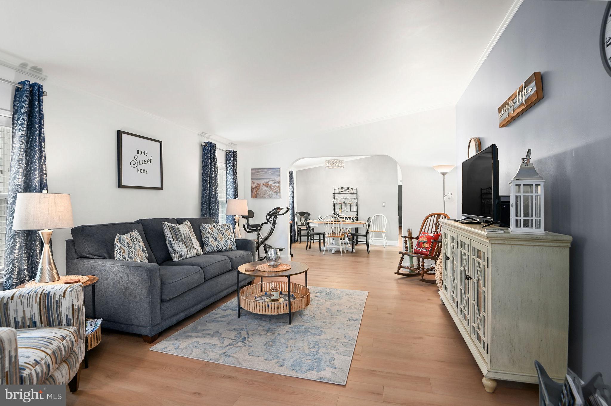 345 COUNTRYSIDE CIRCLE