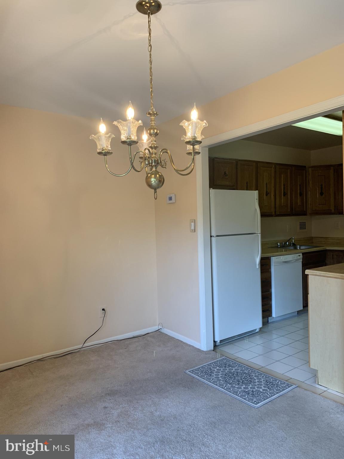 LAFAYETTE PARK CONDOMINIUM - Residential Lease