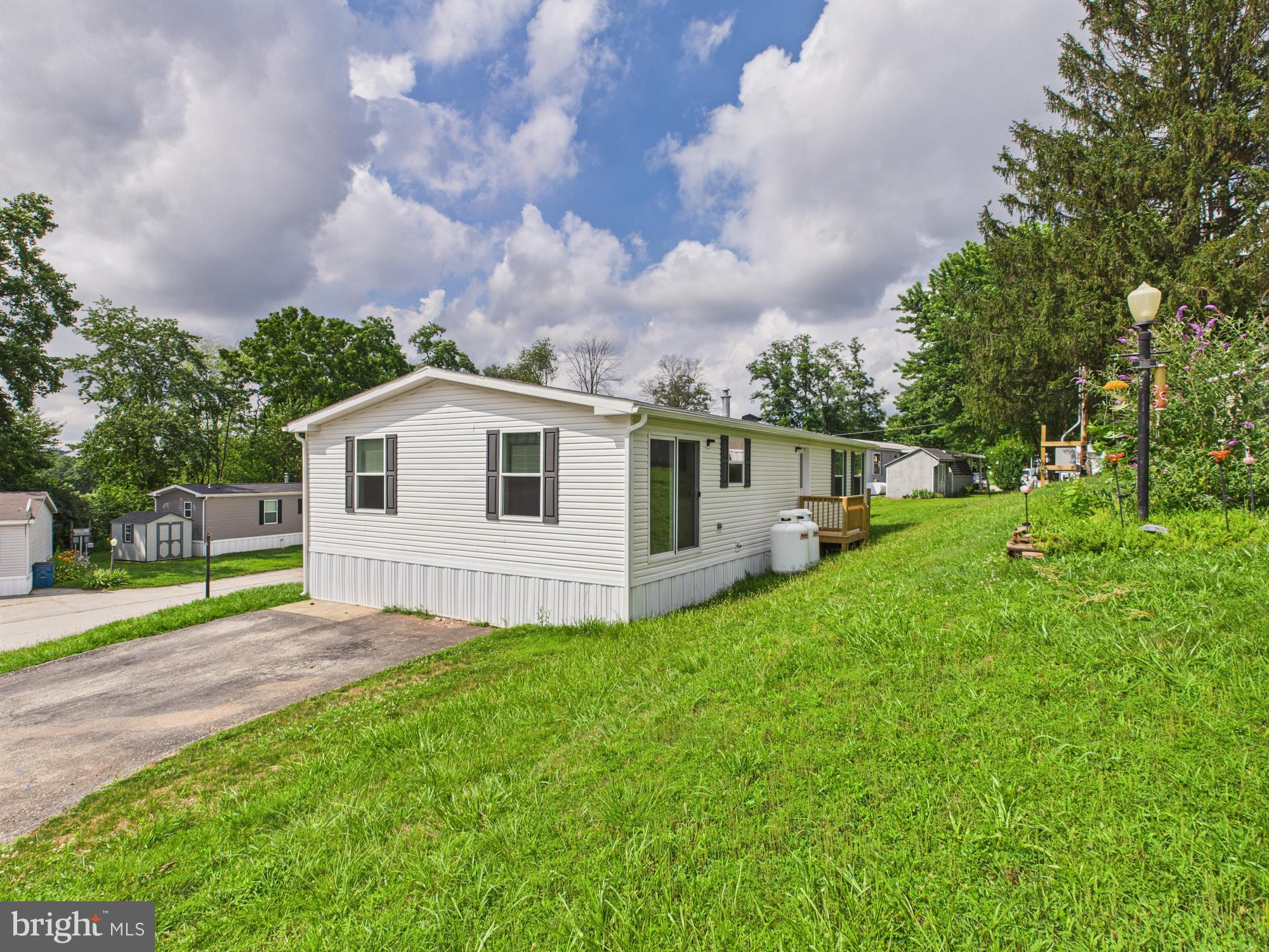 COUNTRYSIDE MHP - Residential