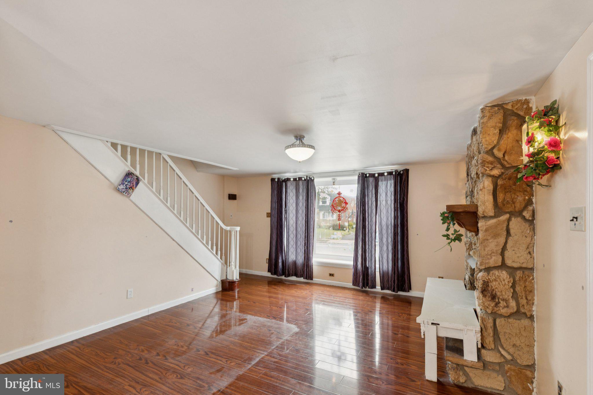 PHILADELPHIA - Residential