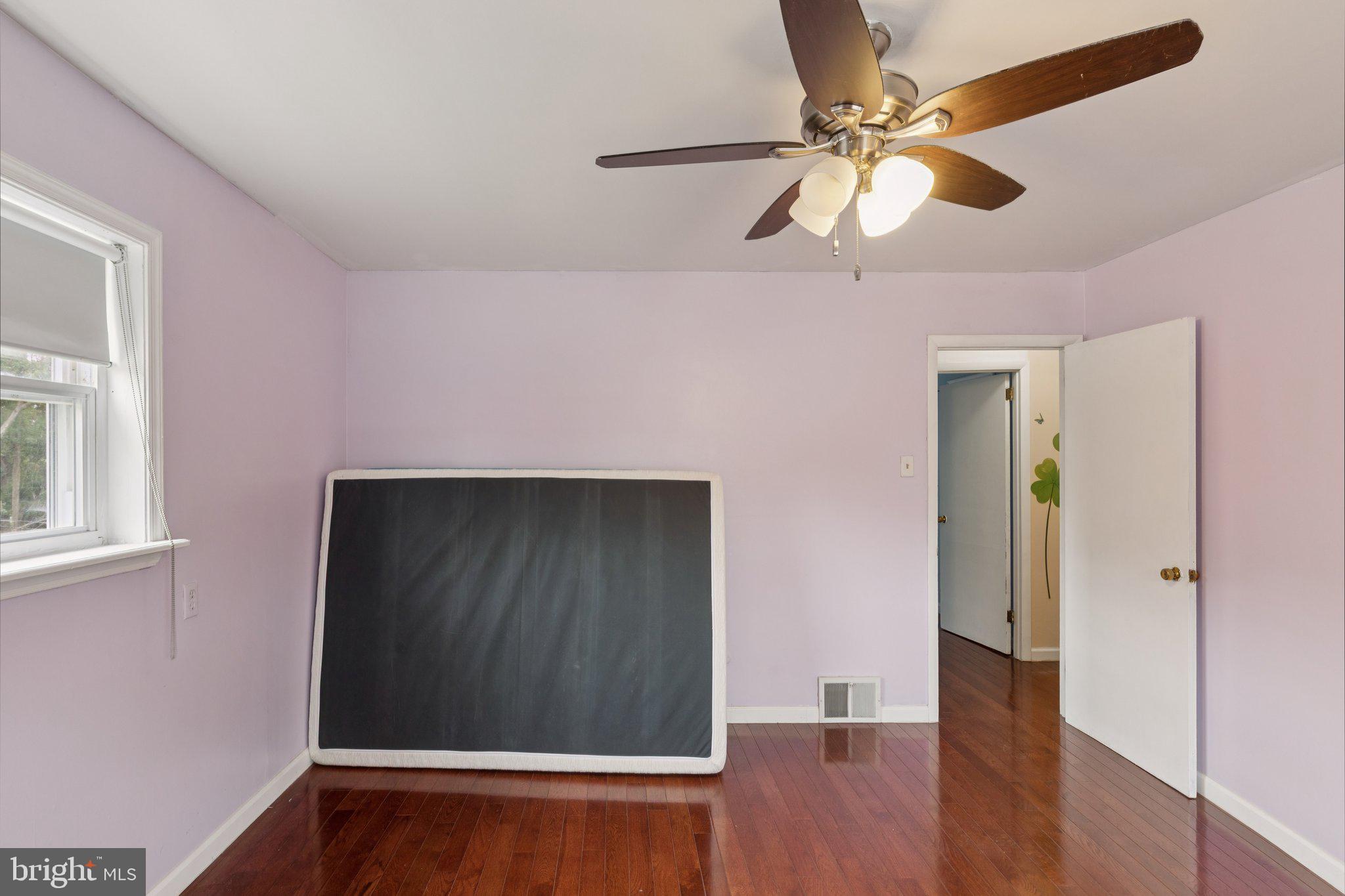 PHILADELPHIA - Residential