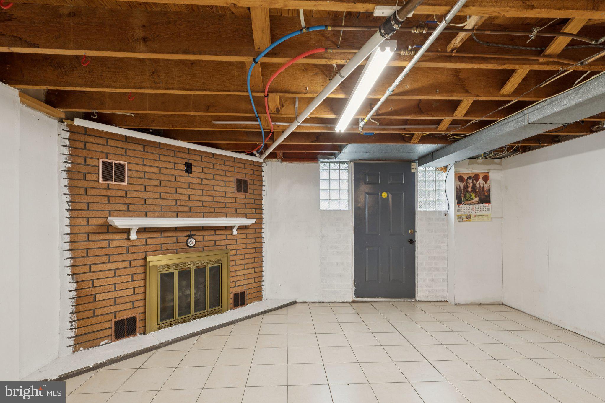 PHILADELPHIA - Residential