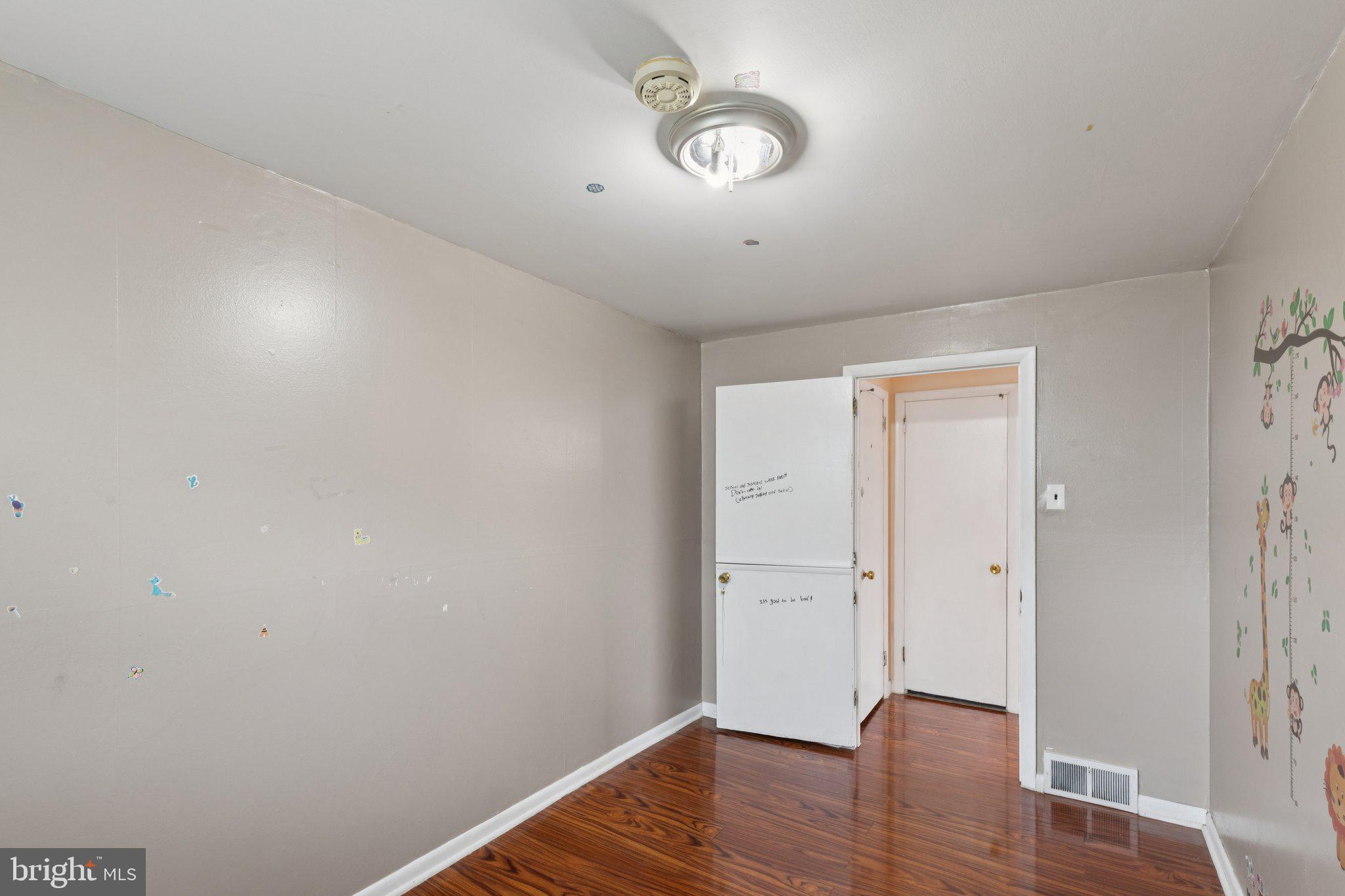 PHILADELPHIA - Residential