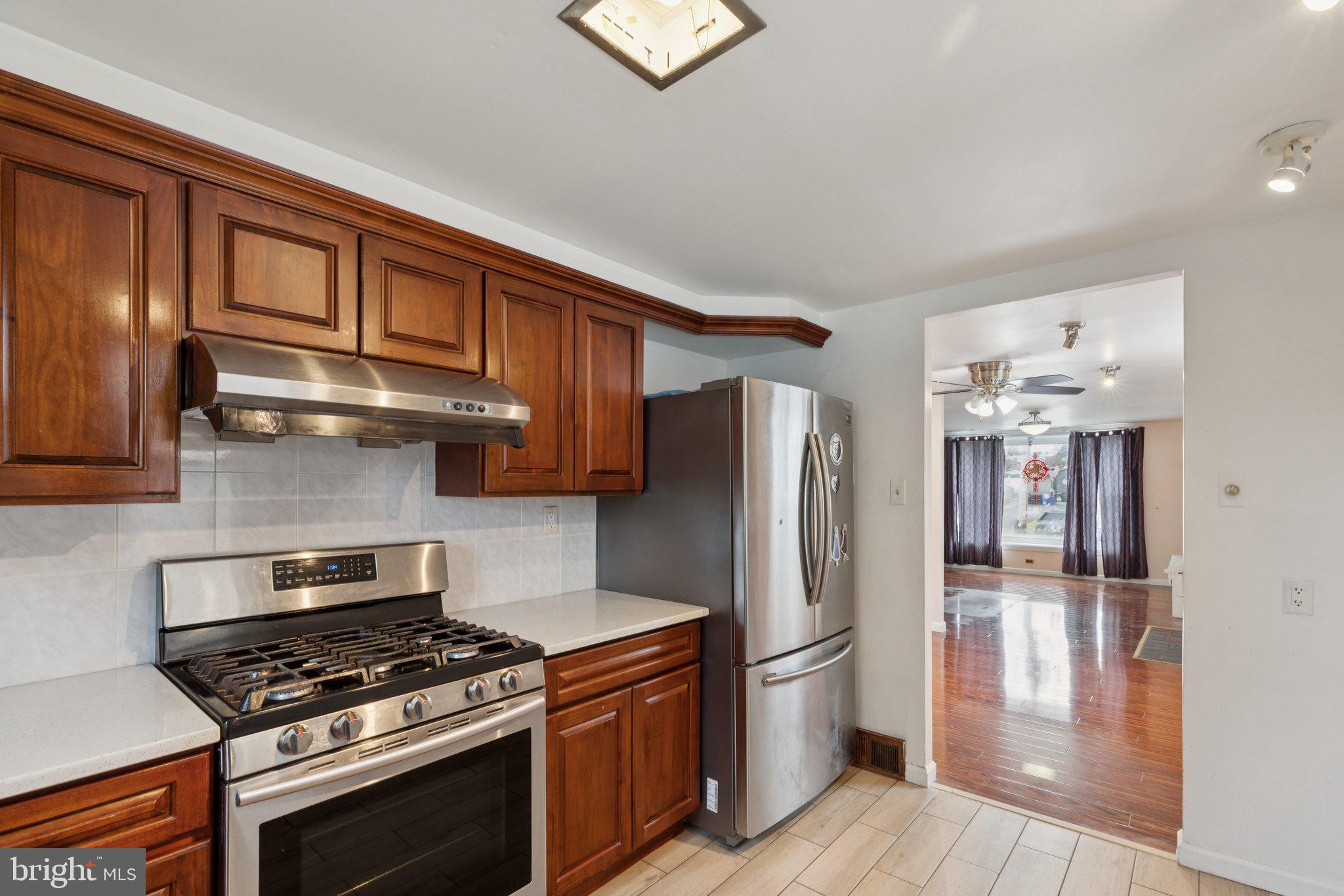 PHILADELPHIA - Residential