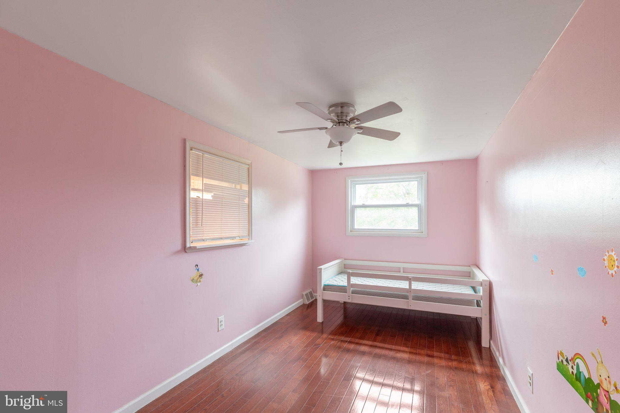 PHILADELPHIA - Residential