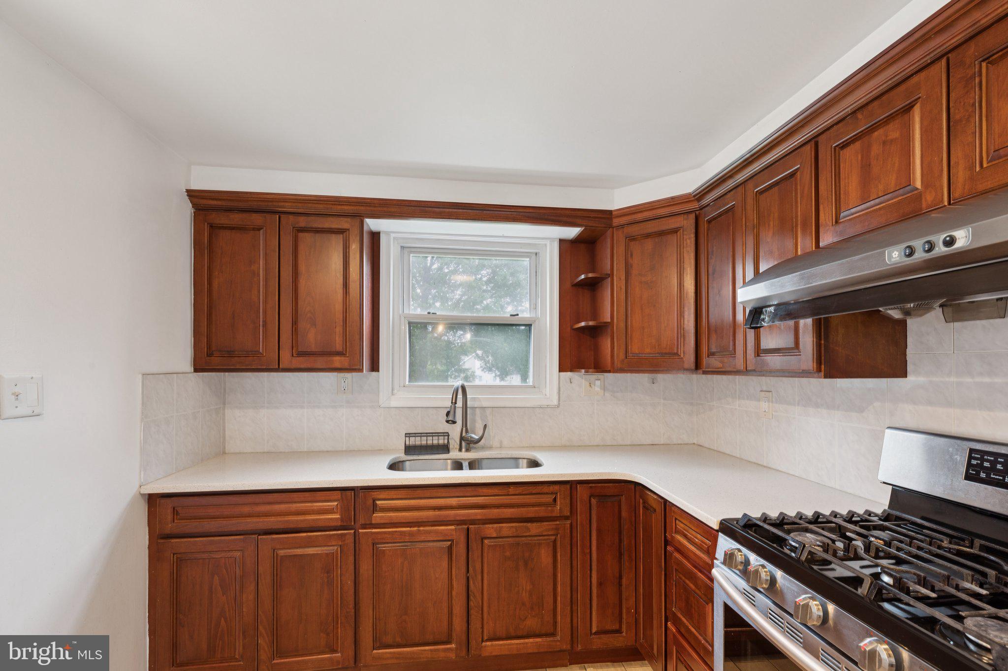 PHILADELPHIA - Residential